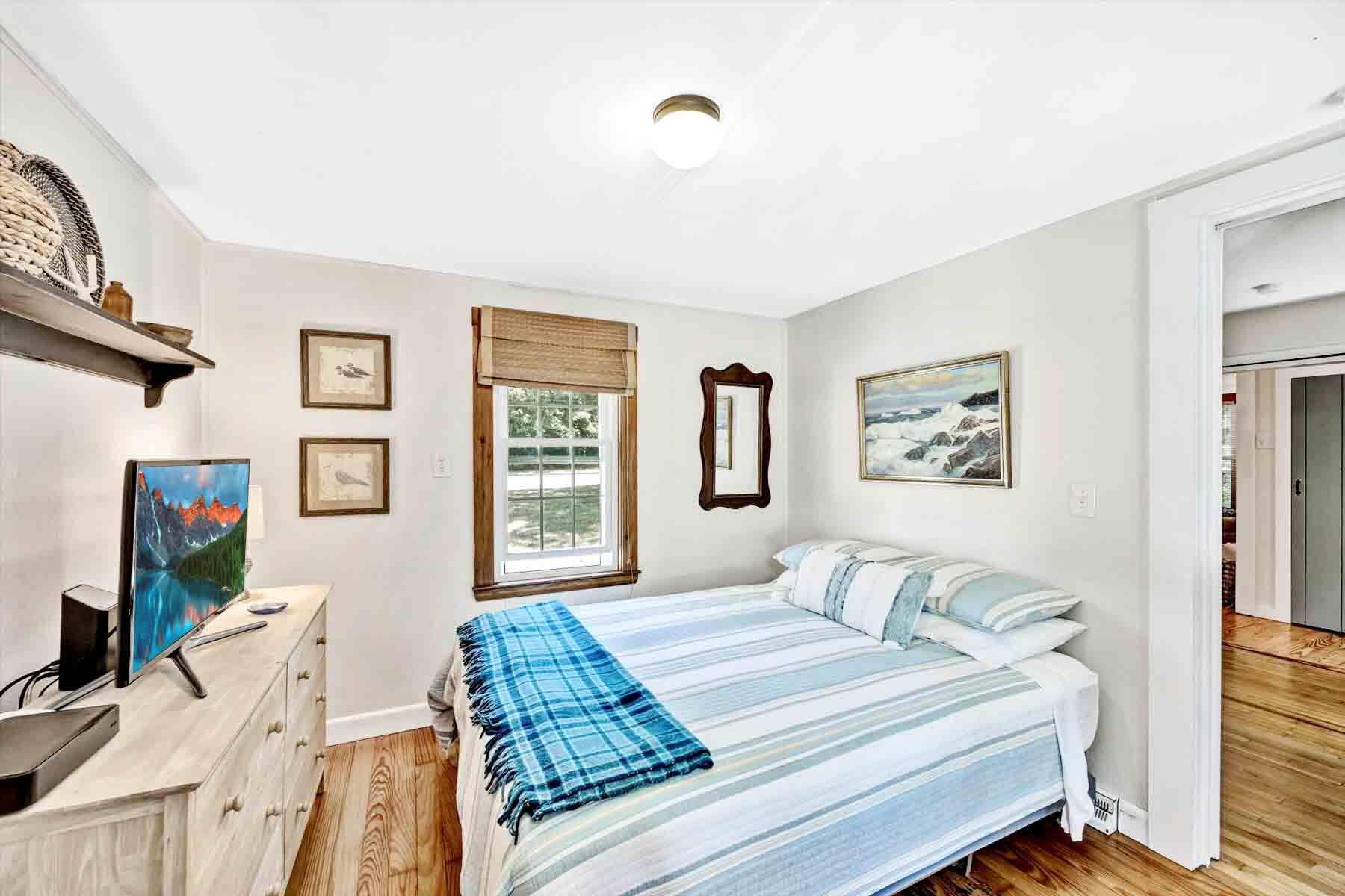 2005 Herring Brook Road