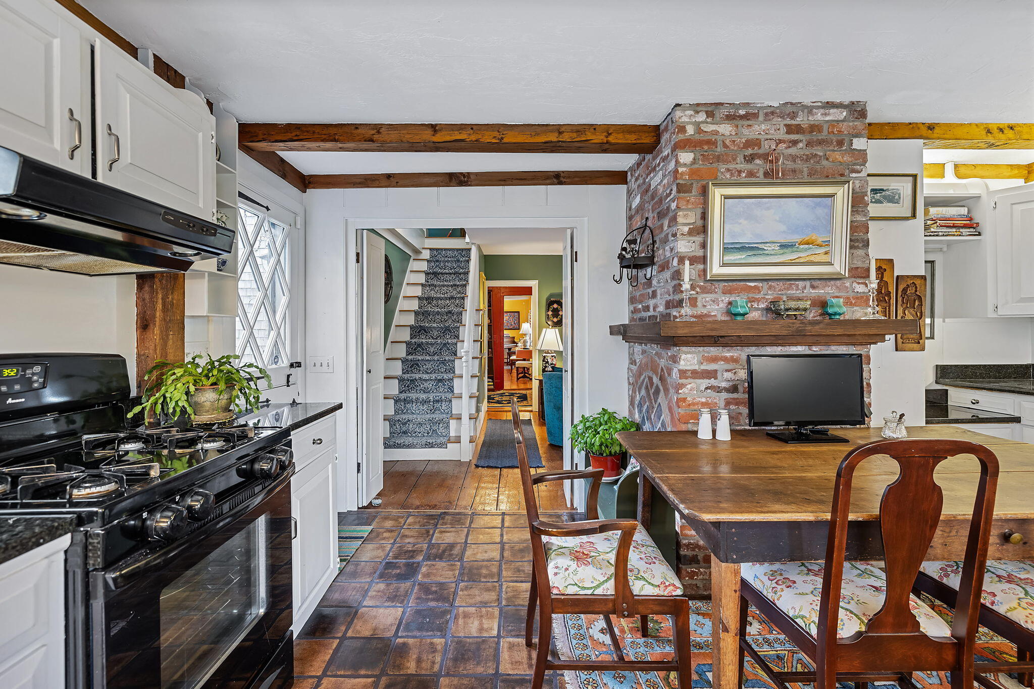 44 Cove Road