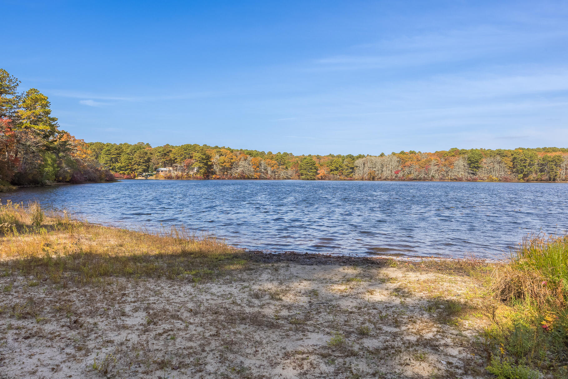 49 Lakeview Drive