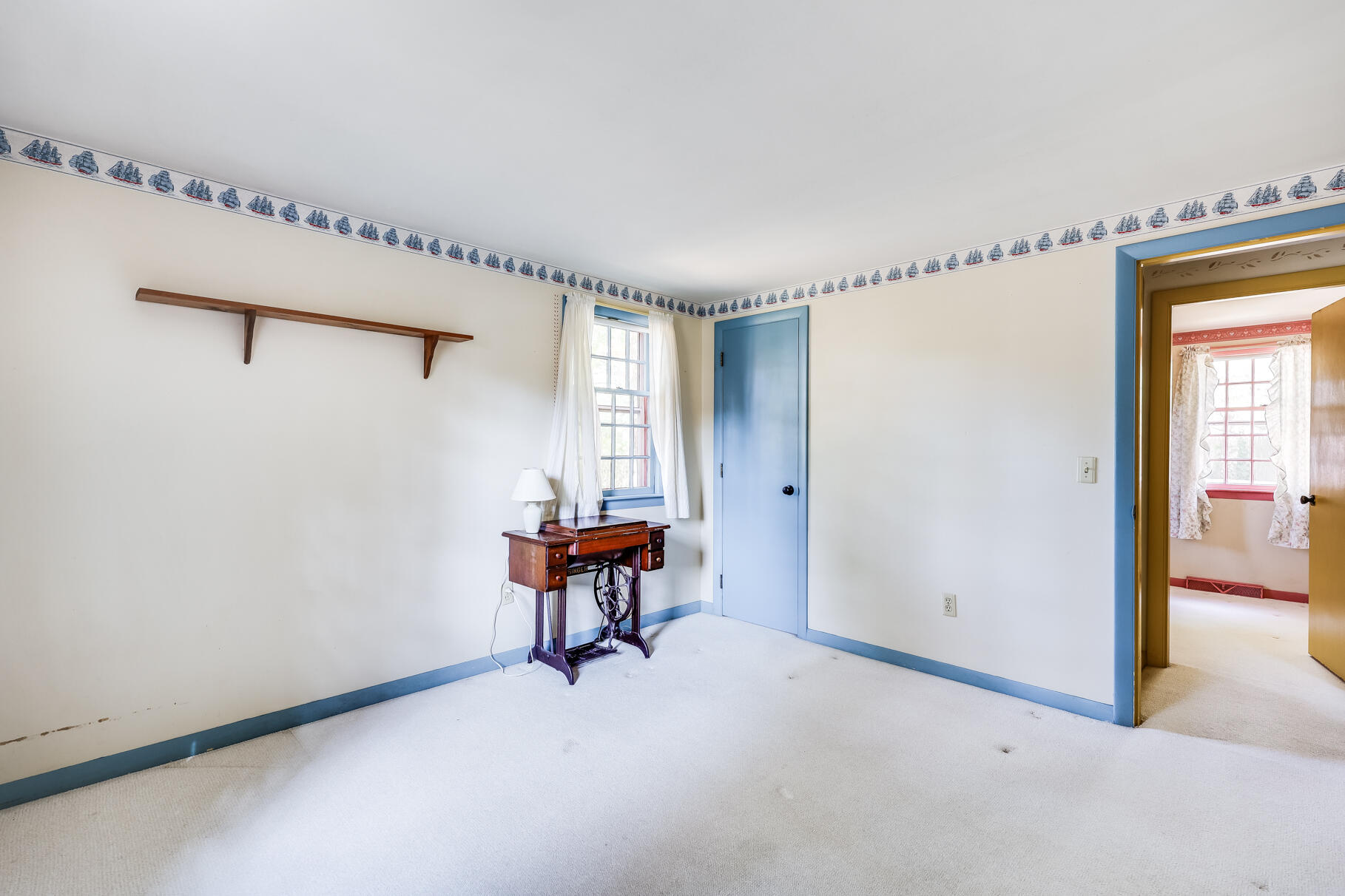 49 Lakeview Drive