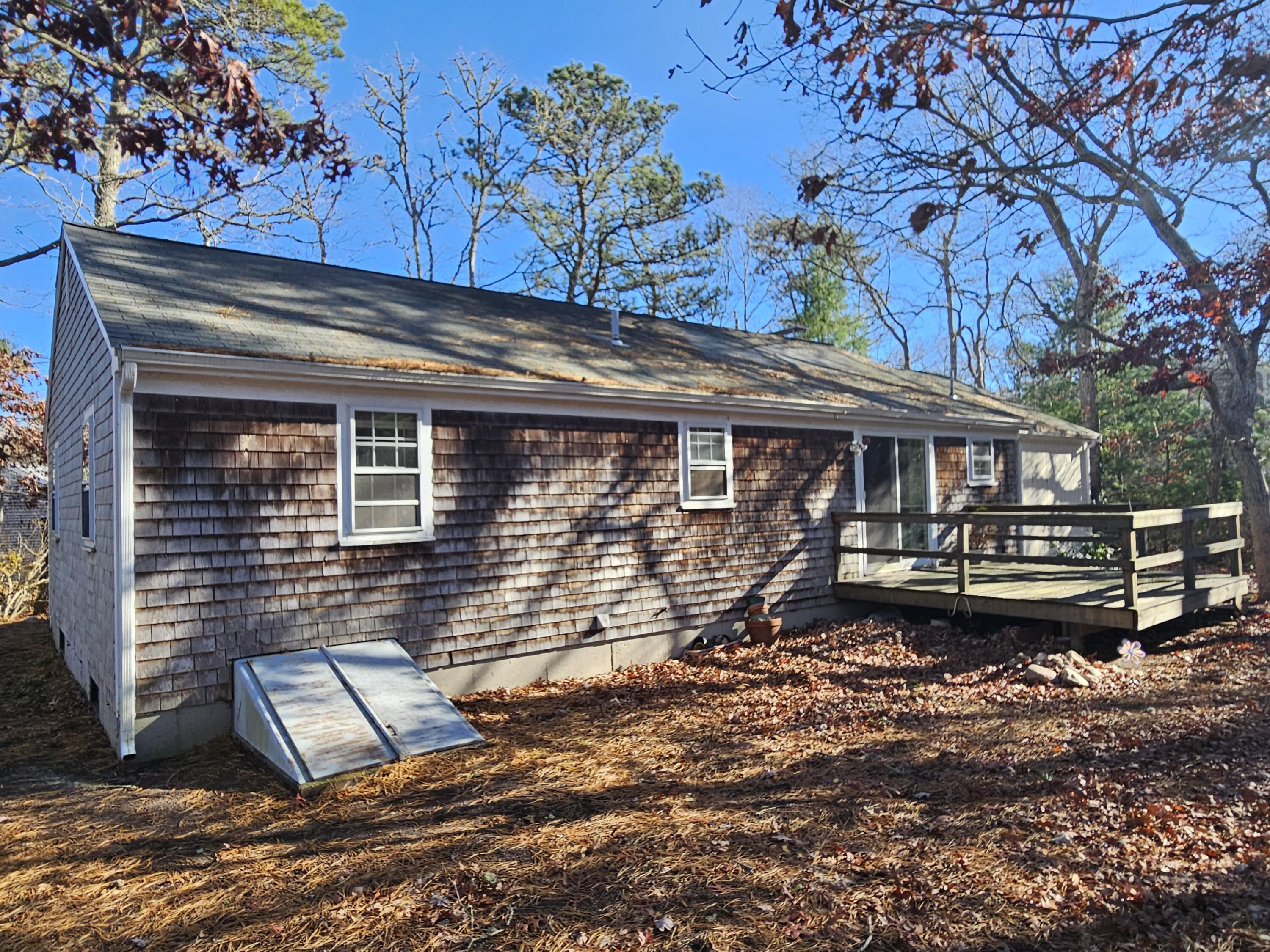45 Buttonwood Road