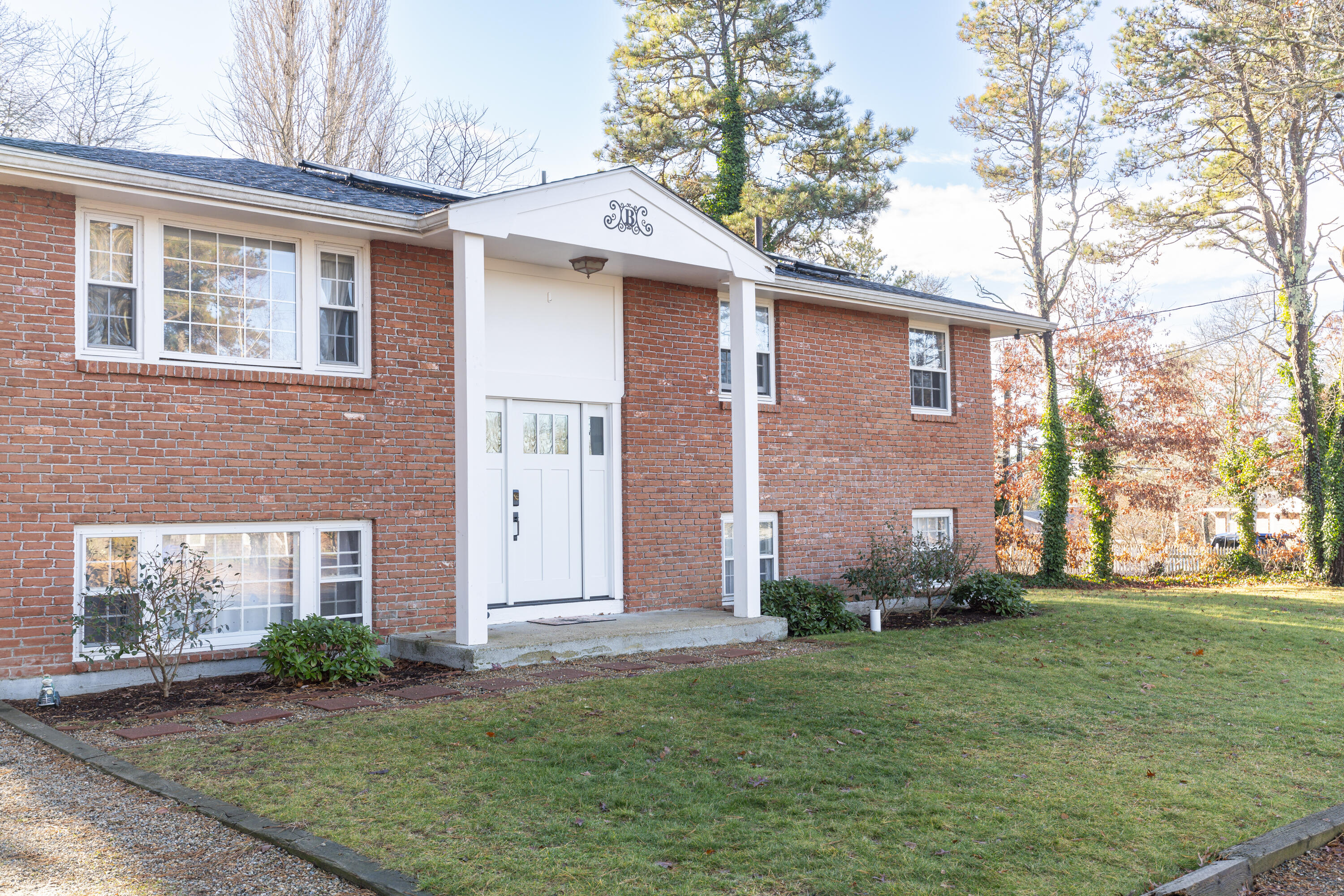 2 Davidson Avenue