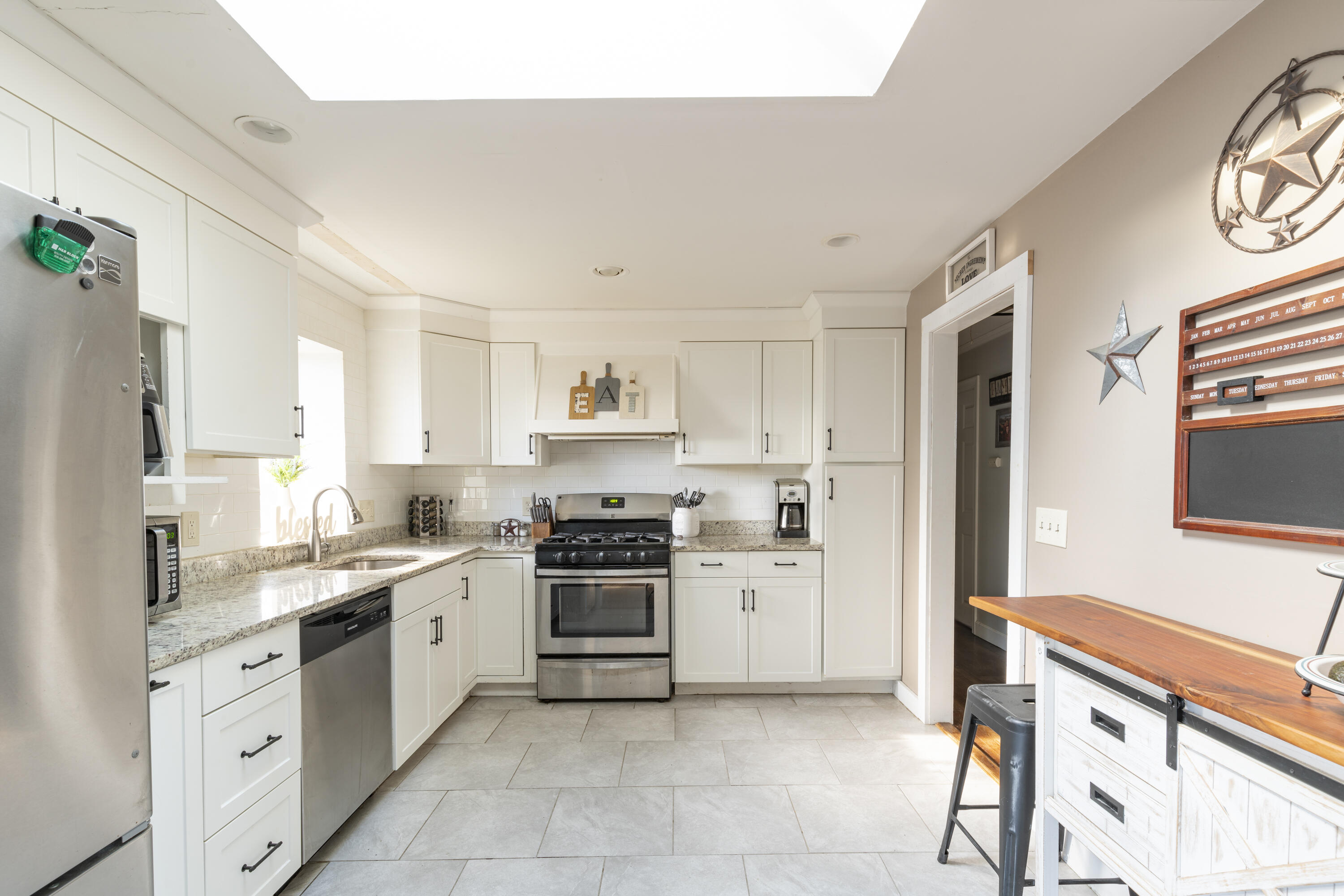 2 Davidson Avenue