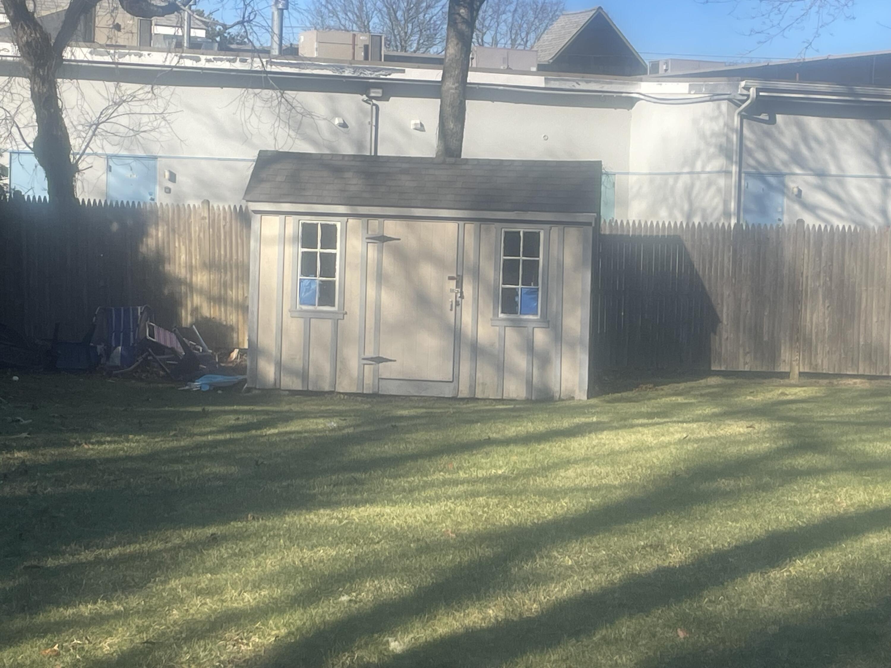 19 Ocean Avenue