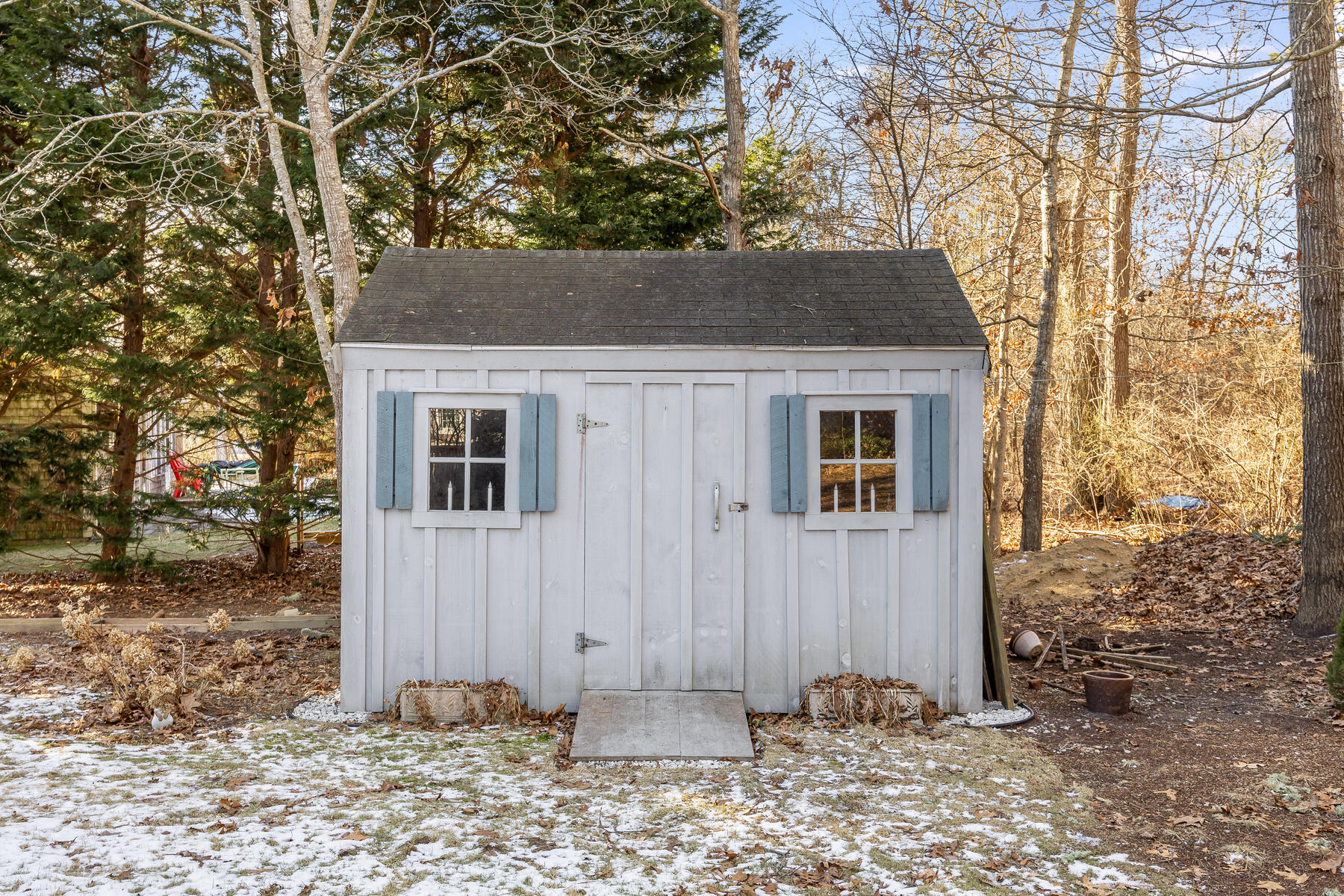 10 Paddocks Pond Road