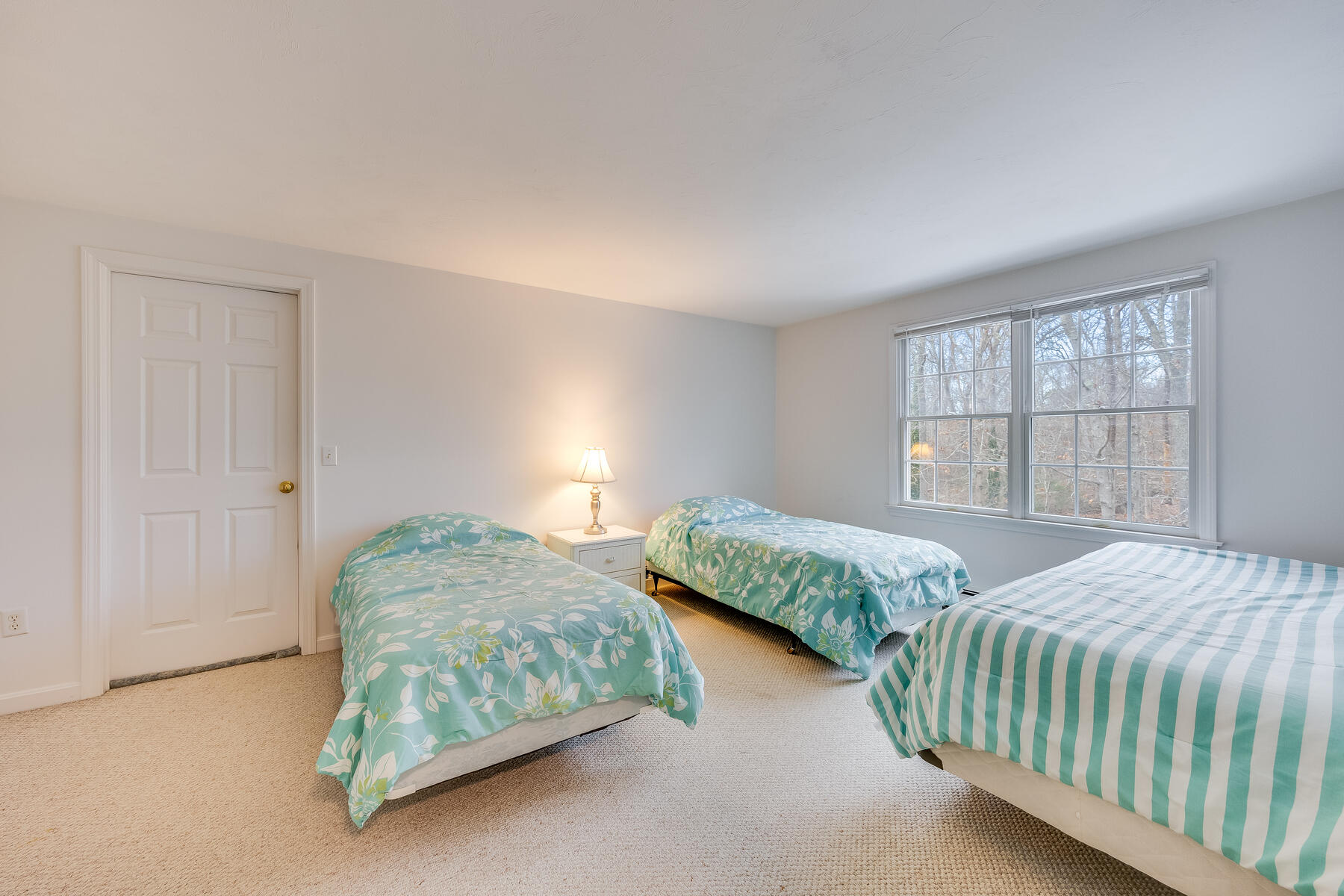 10 Paddocks Pond Road