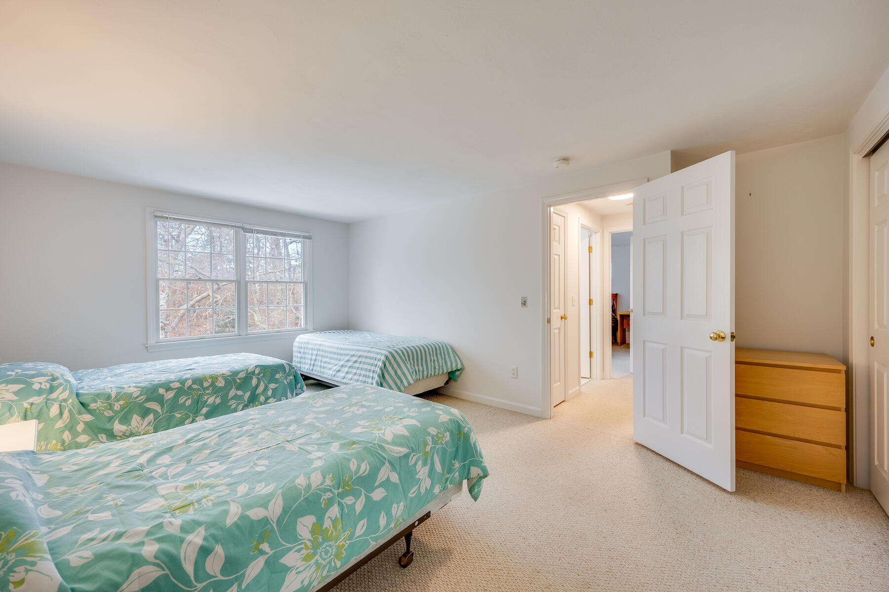 10 Paddocks Pond Road