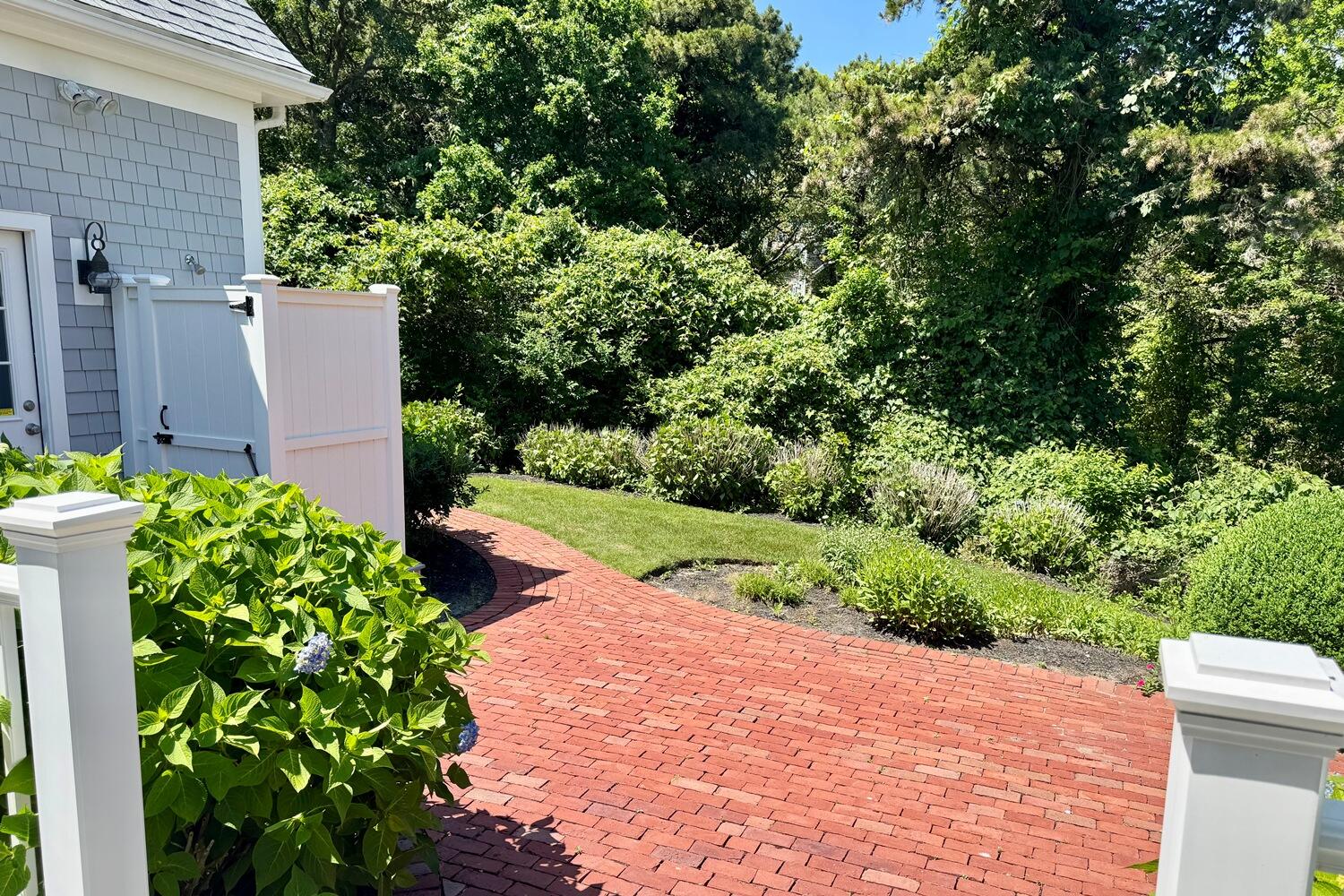 36 Moonbeam Lane