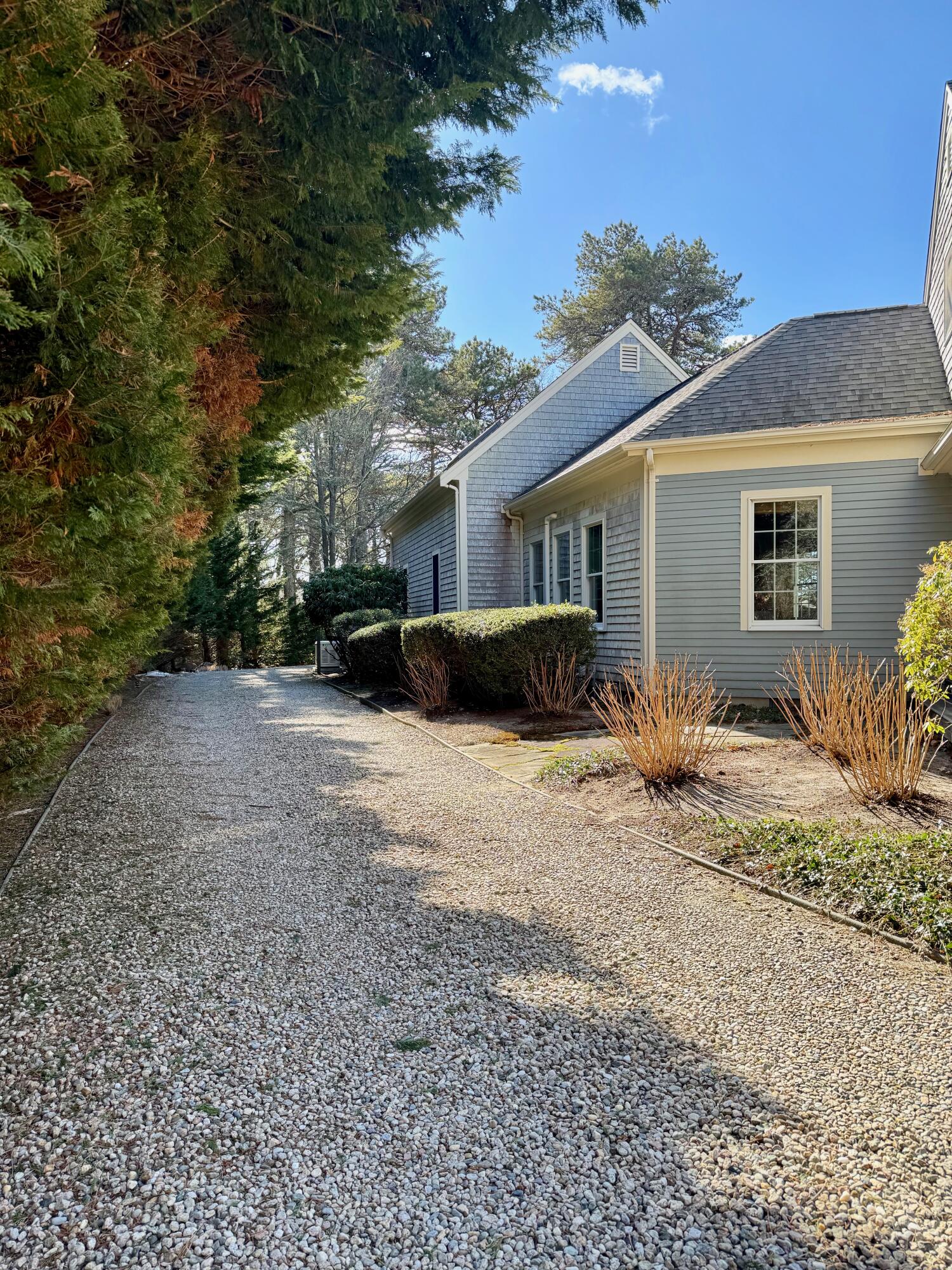 2 Thayer Lane