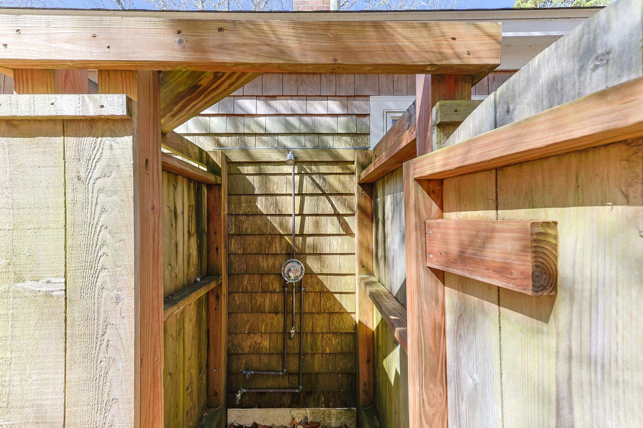 59 Meetinghouse Road