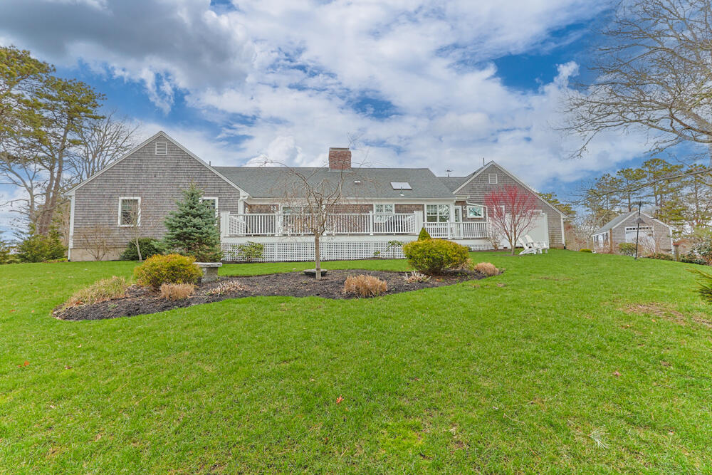 307 Riverview Drive, Chatham