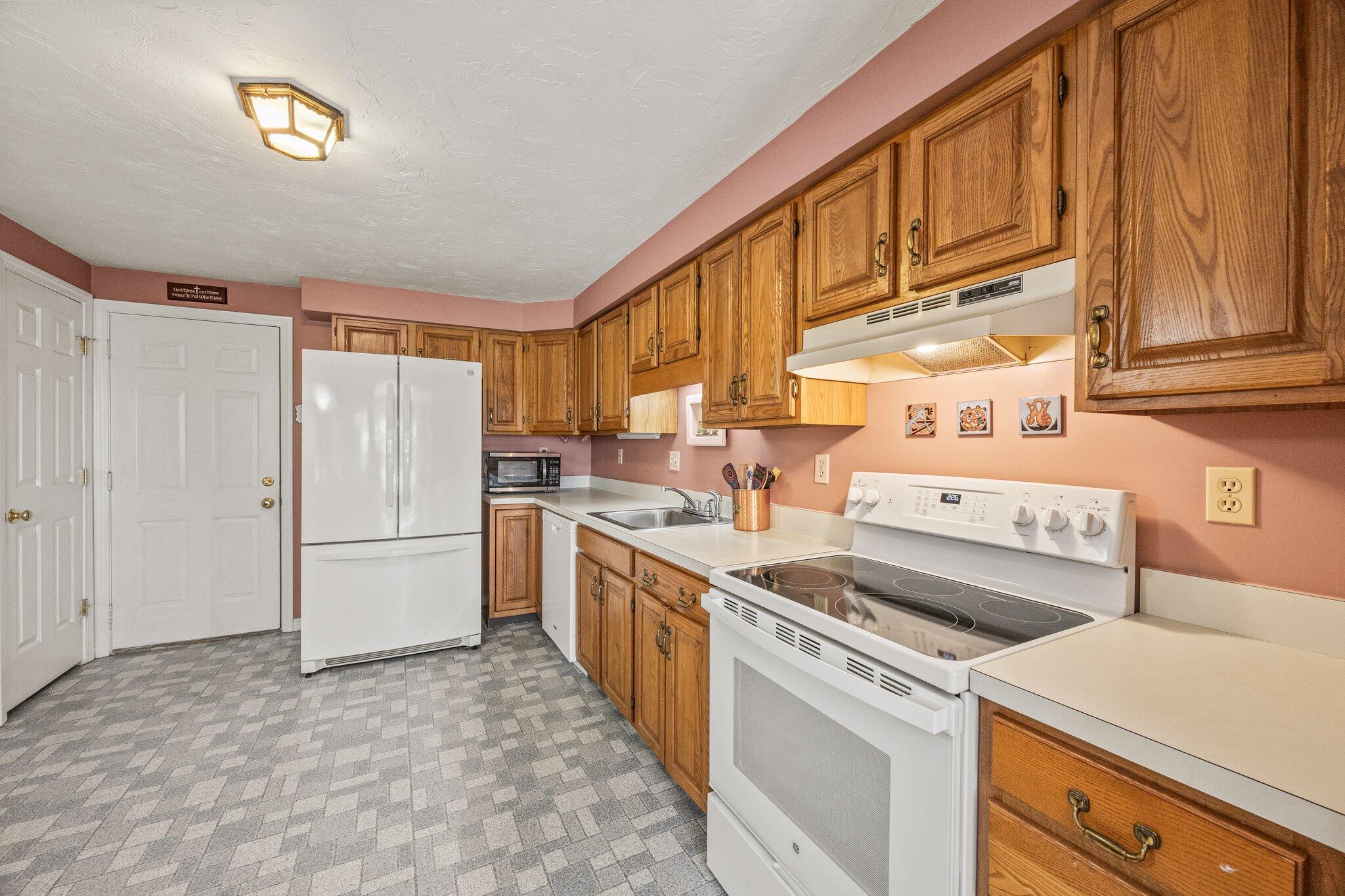 2 Englewood Drive # L Unit: J-L