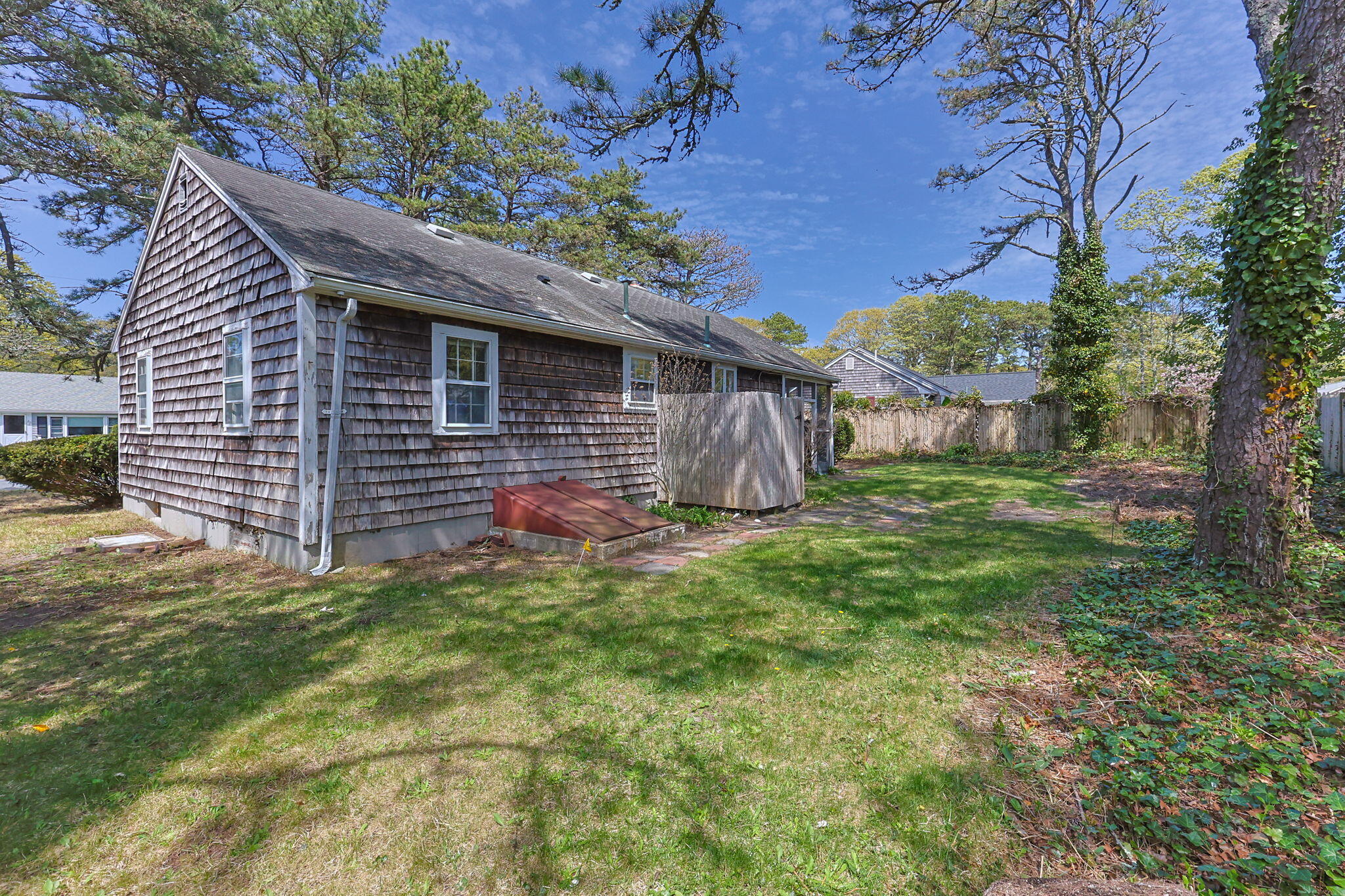19 Hickory Lane