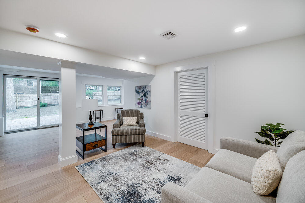 7 Sandy Lane