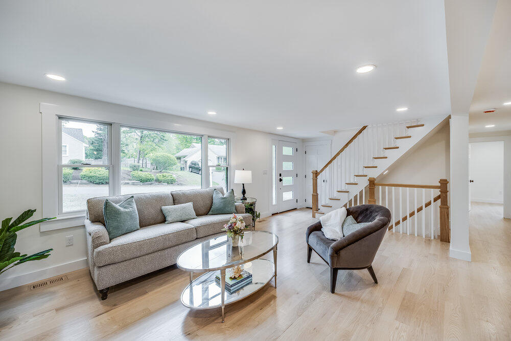 7 Sandy Lane