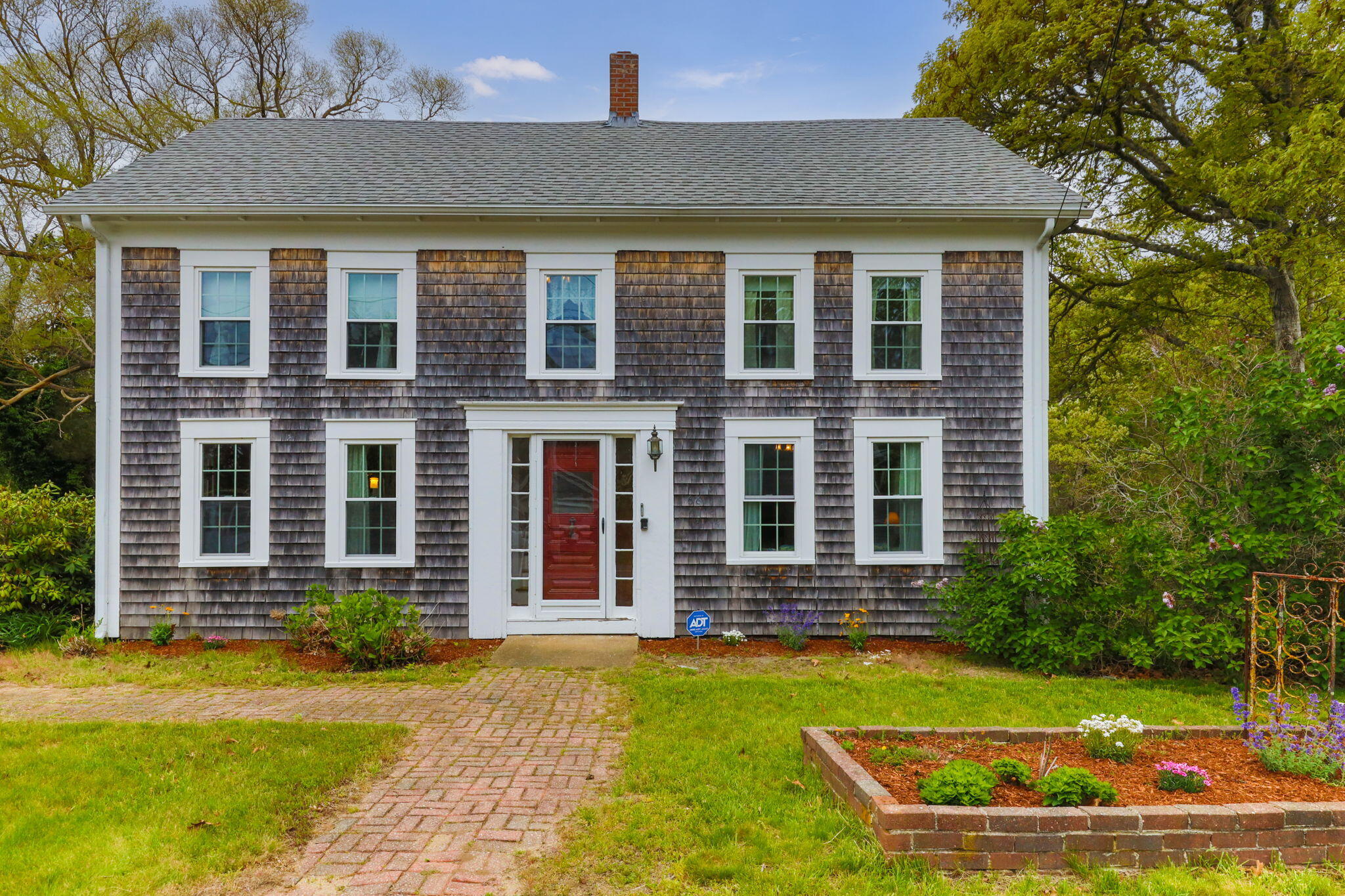 68 Pleasant Street