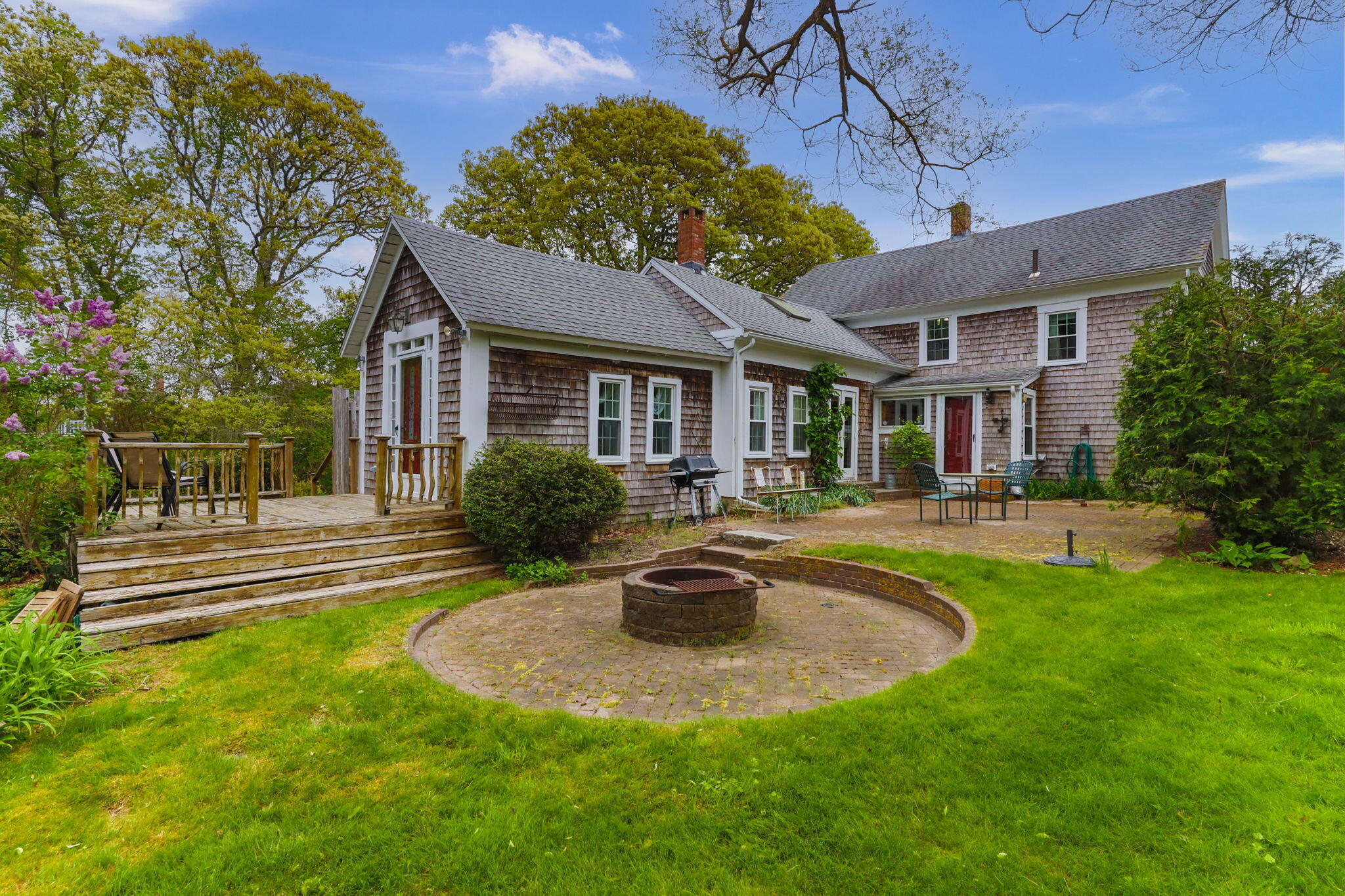 68 Pleasant Street