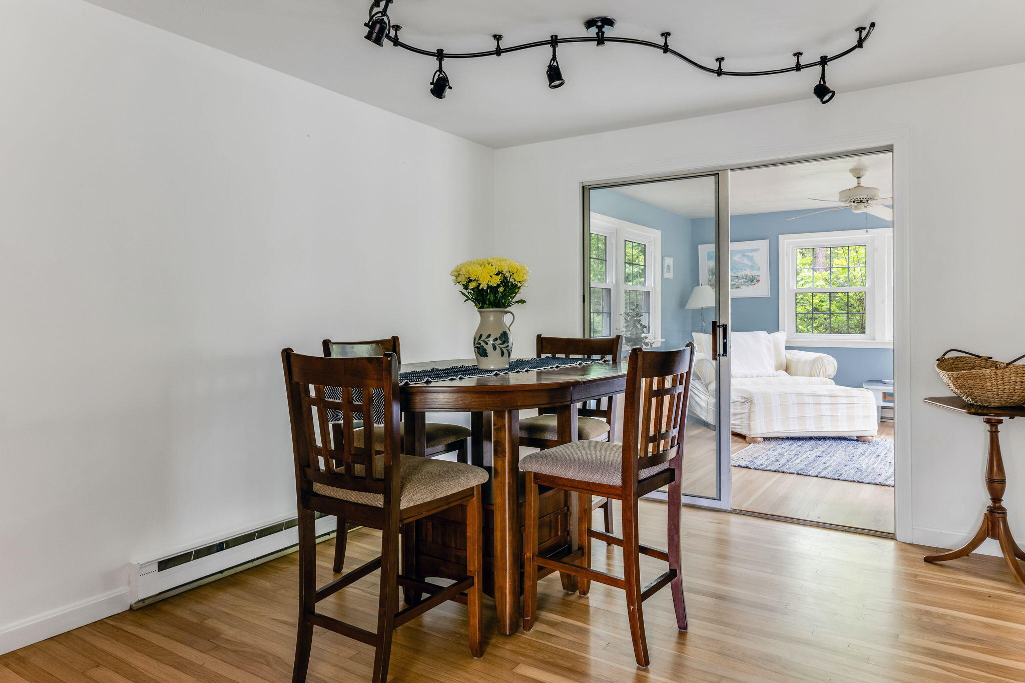 8 Bay Pine Road