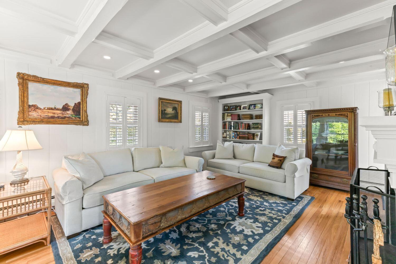 751 Crowell Road