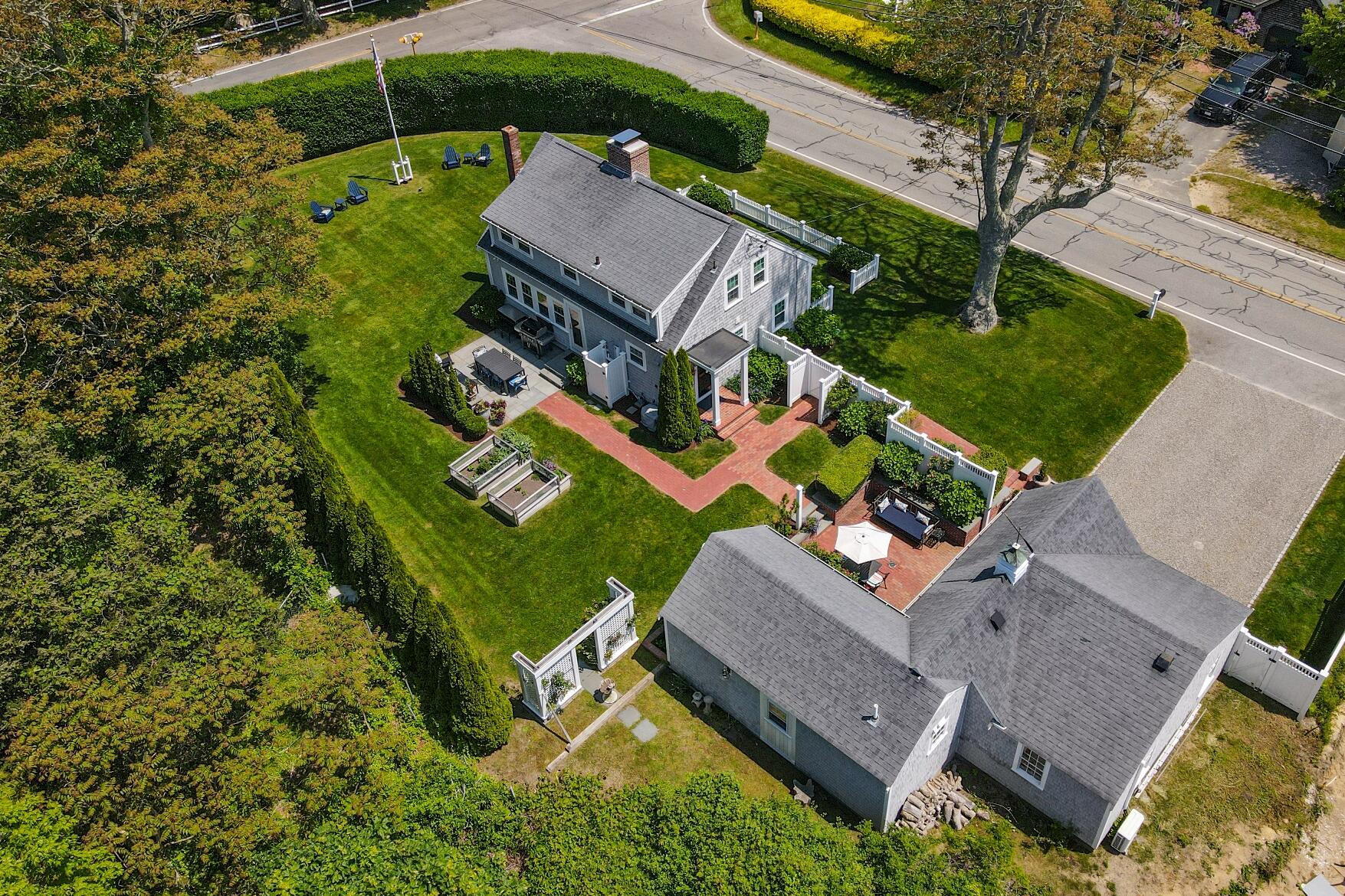 751 Crowell Road