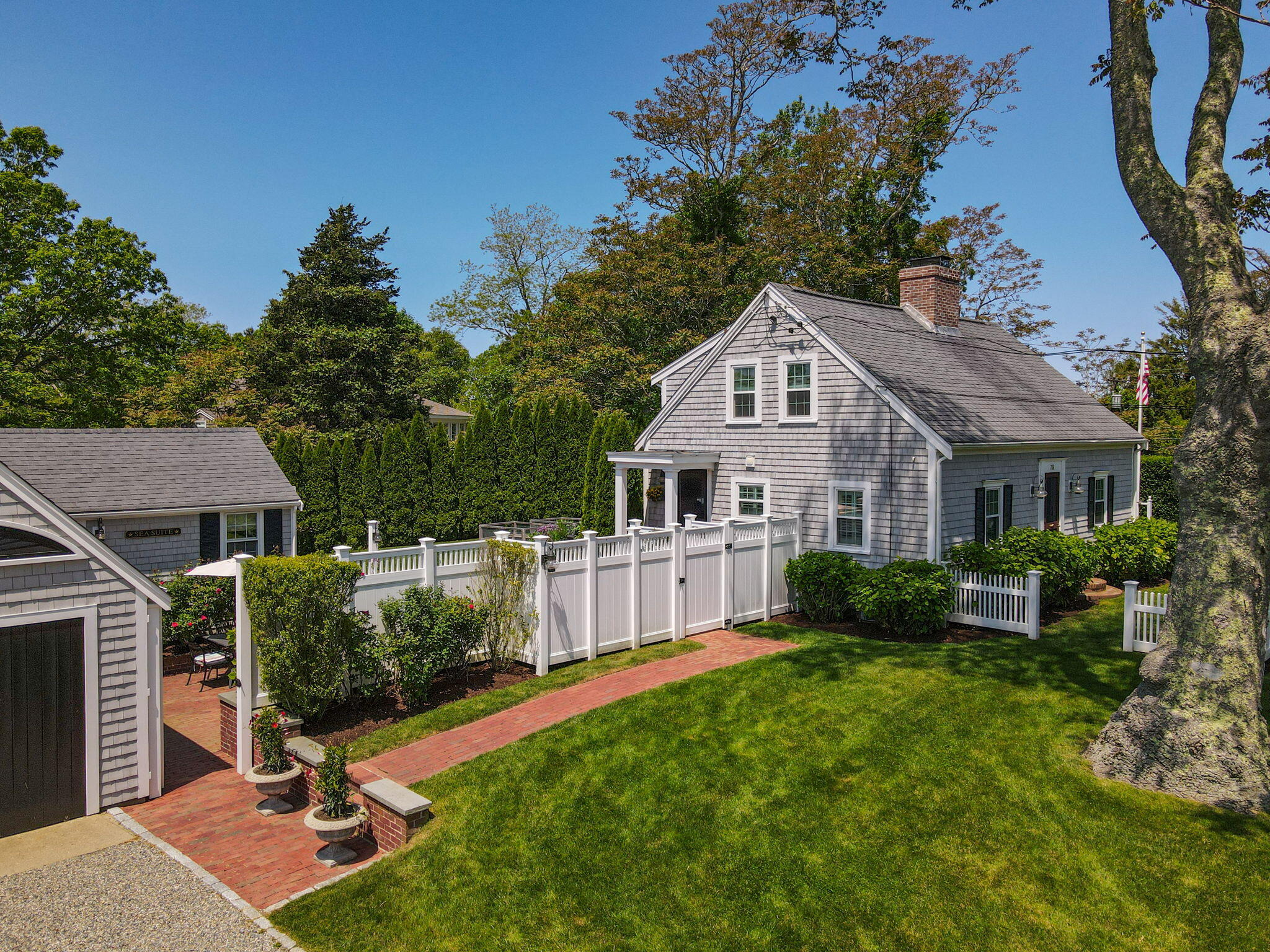 751 Crowell Road