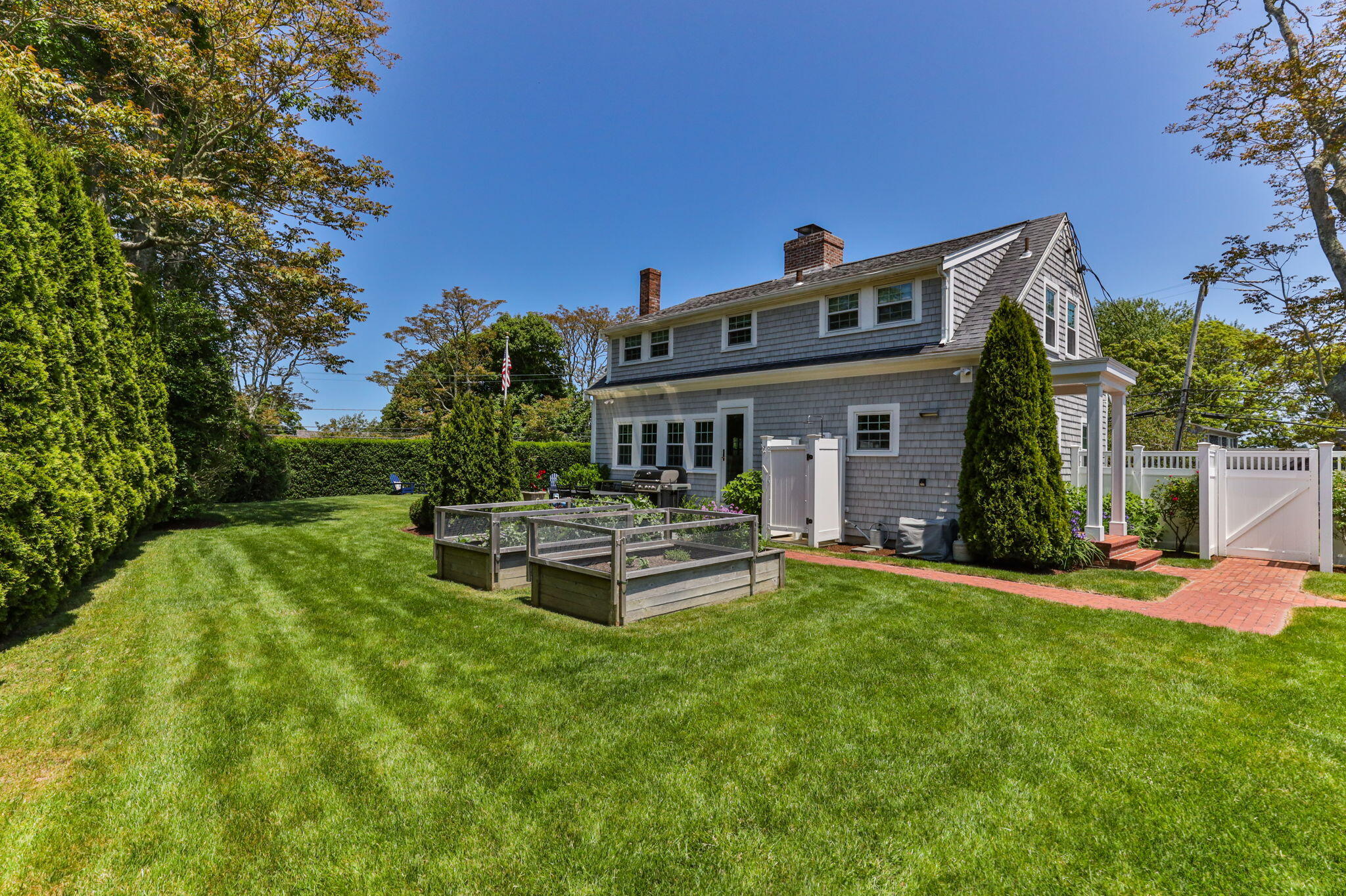 751 Crowell Road