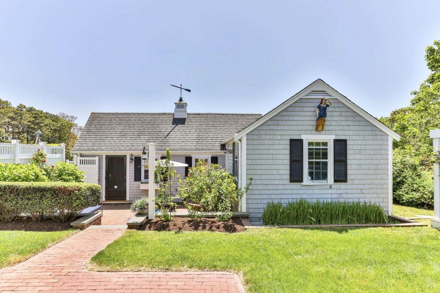 751 Crowell Road