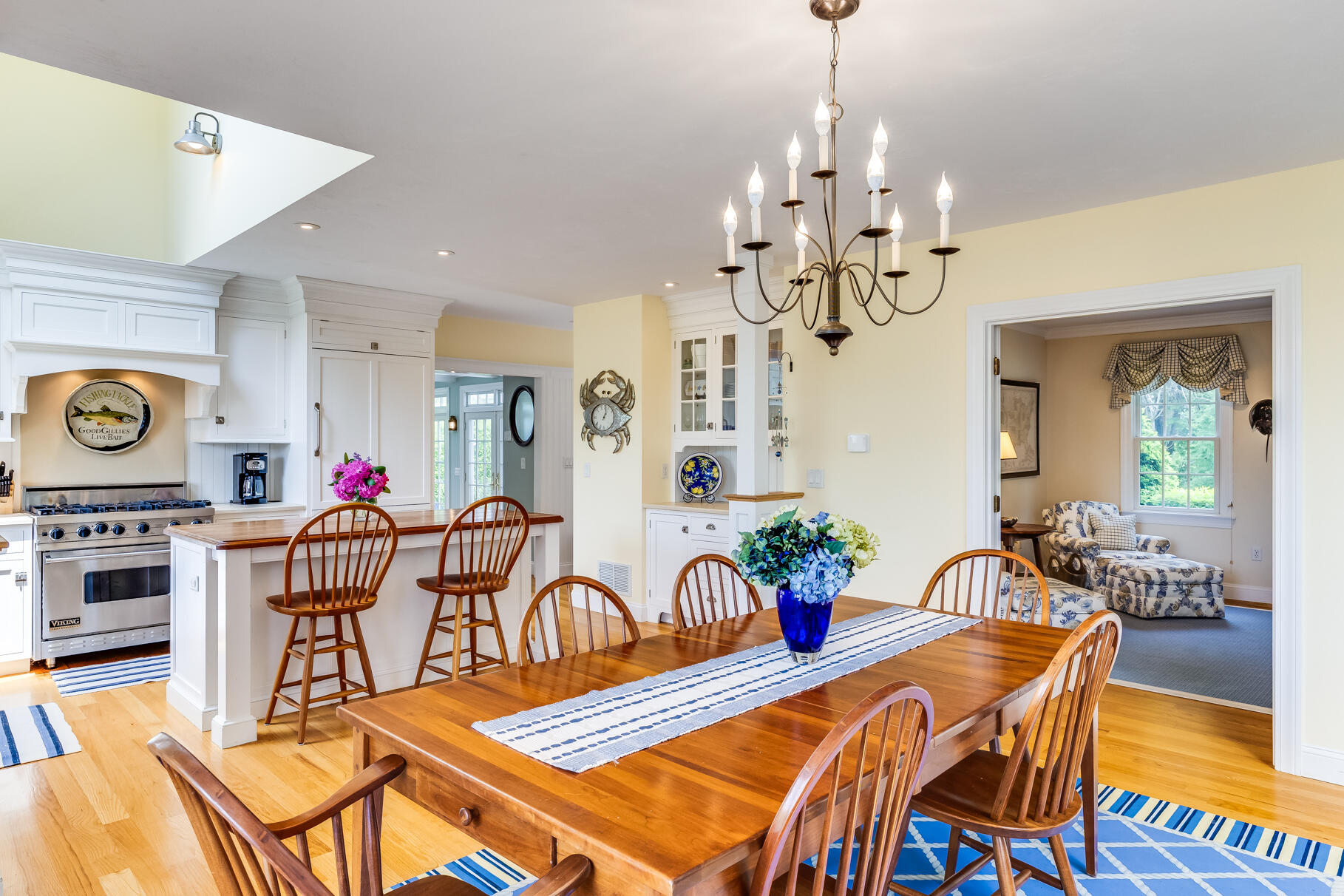 86 Champlain Road