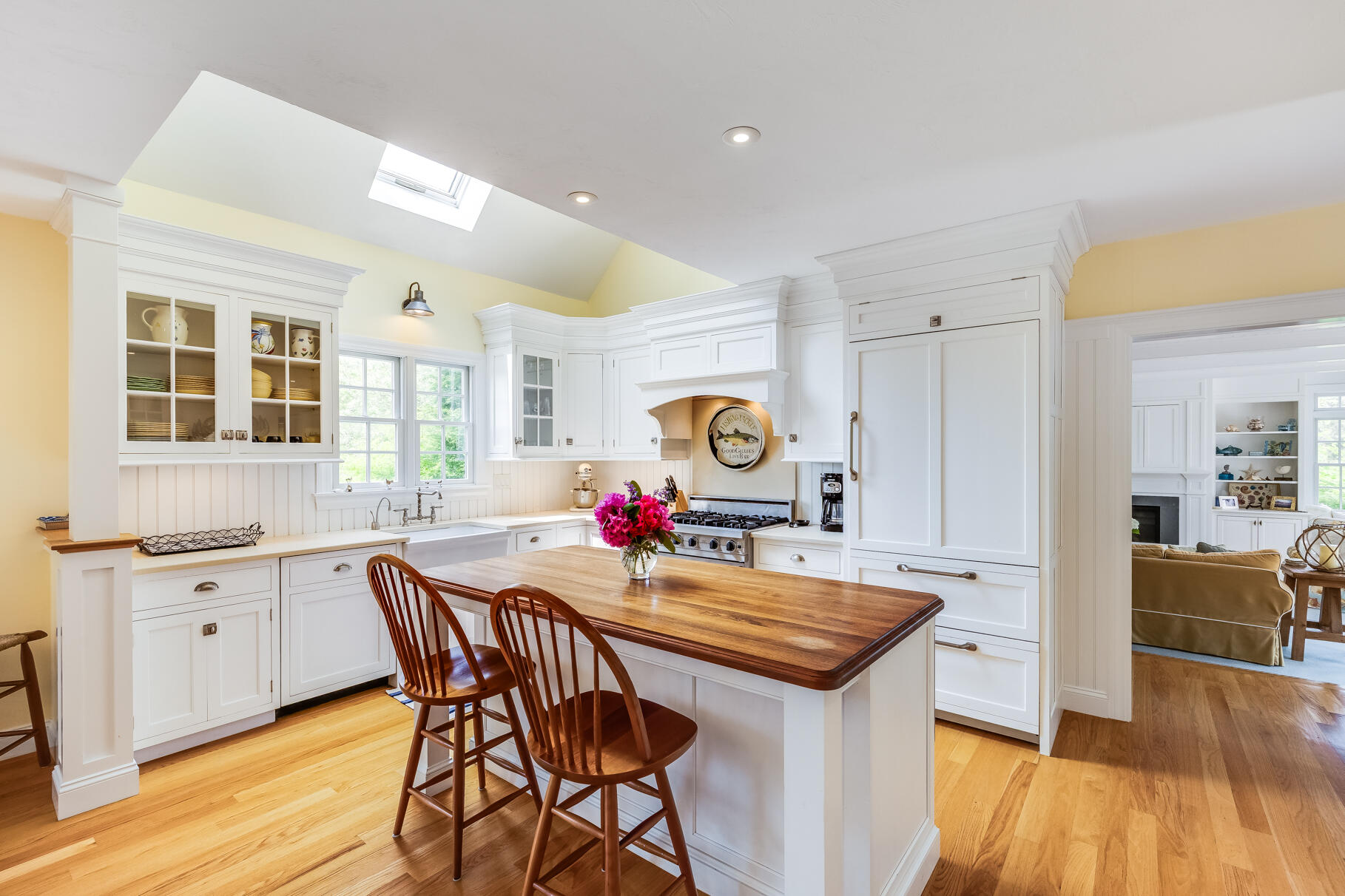 86 Champlain Road