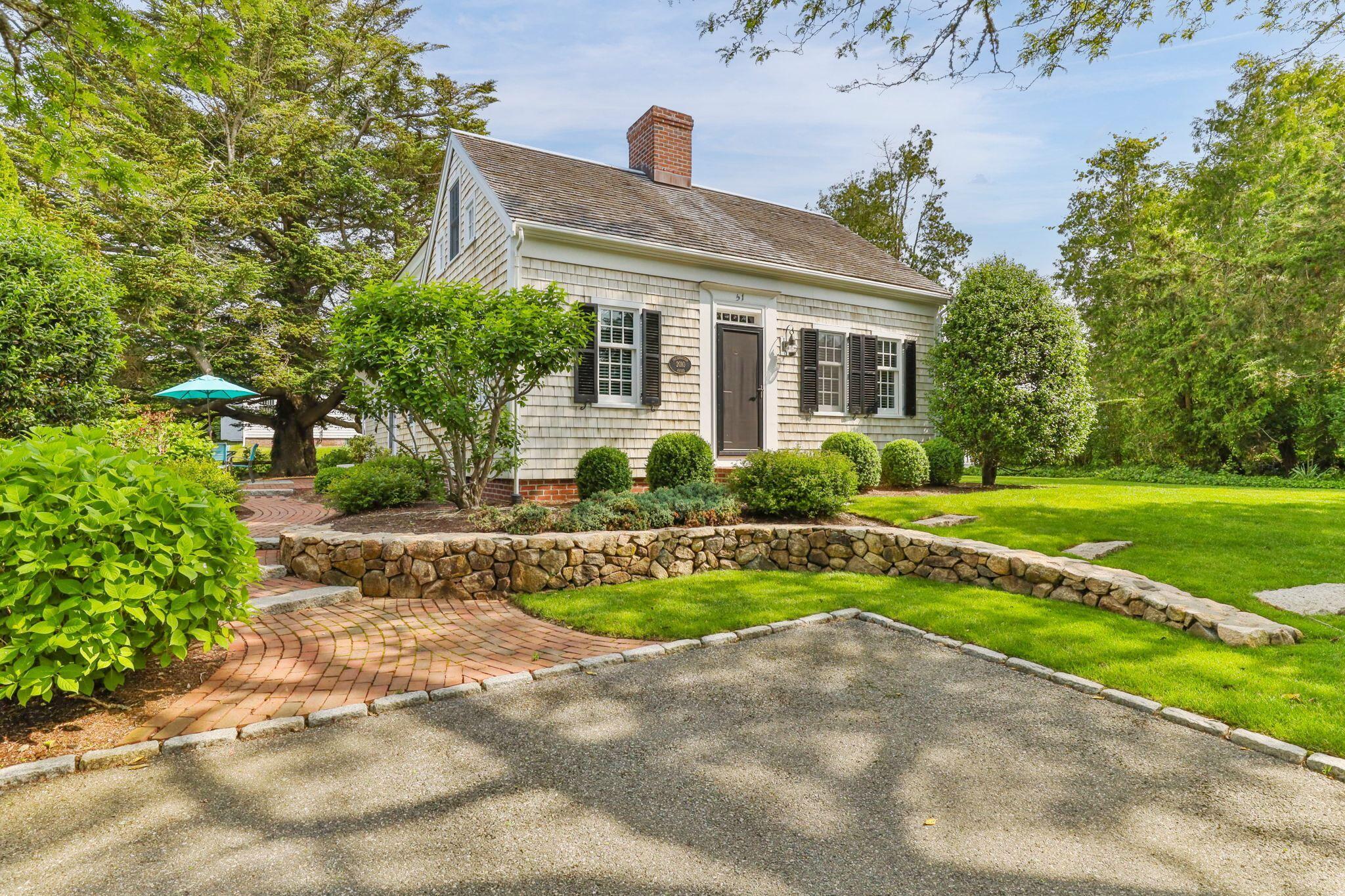 51 Shattuck Place Chatham MA