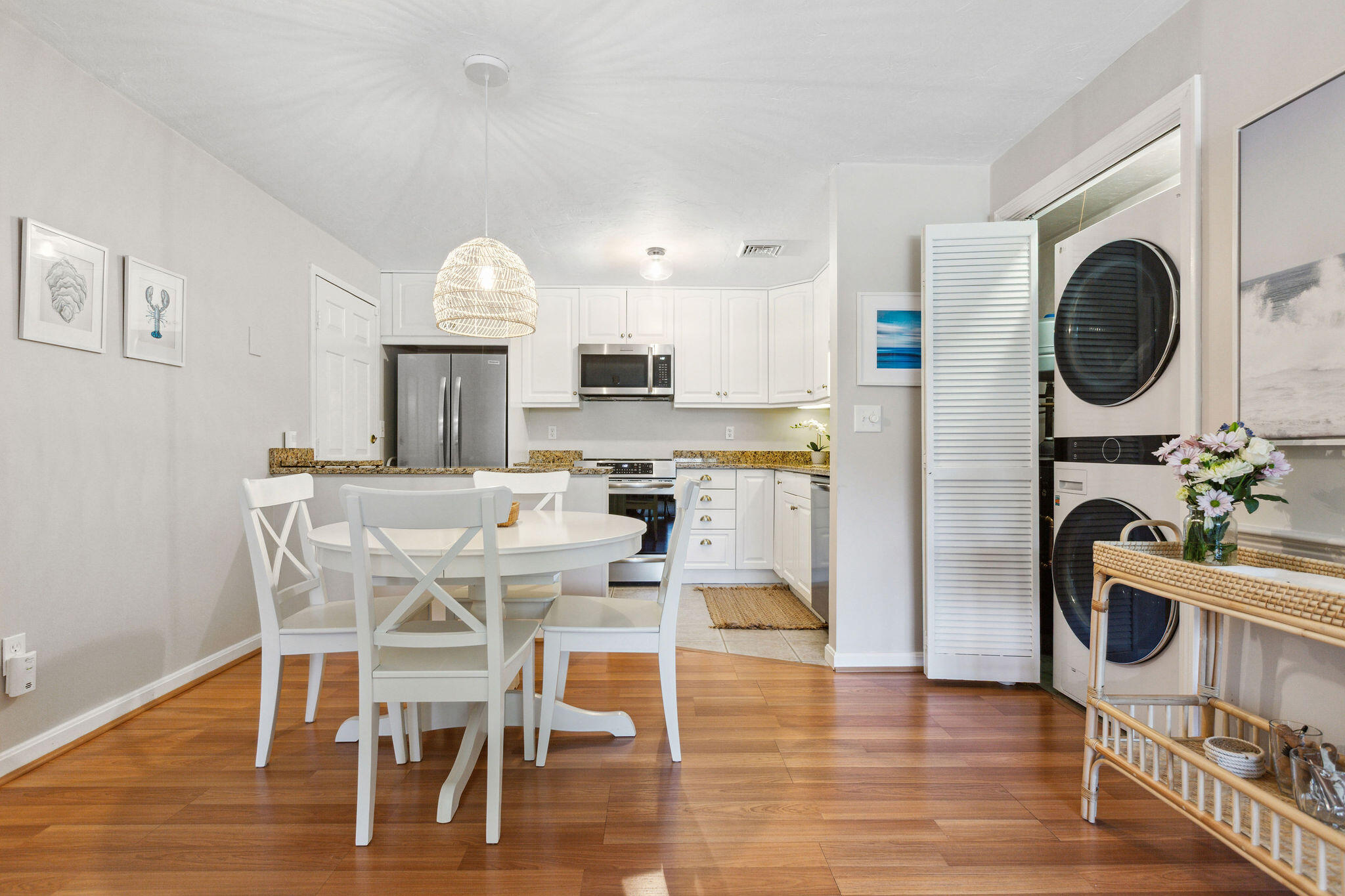 2 Englewood Drive # 6 Unit: F-6