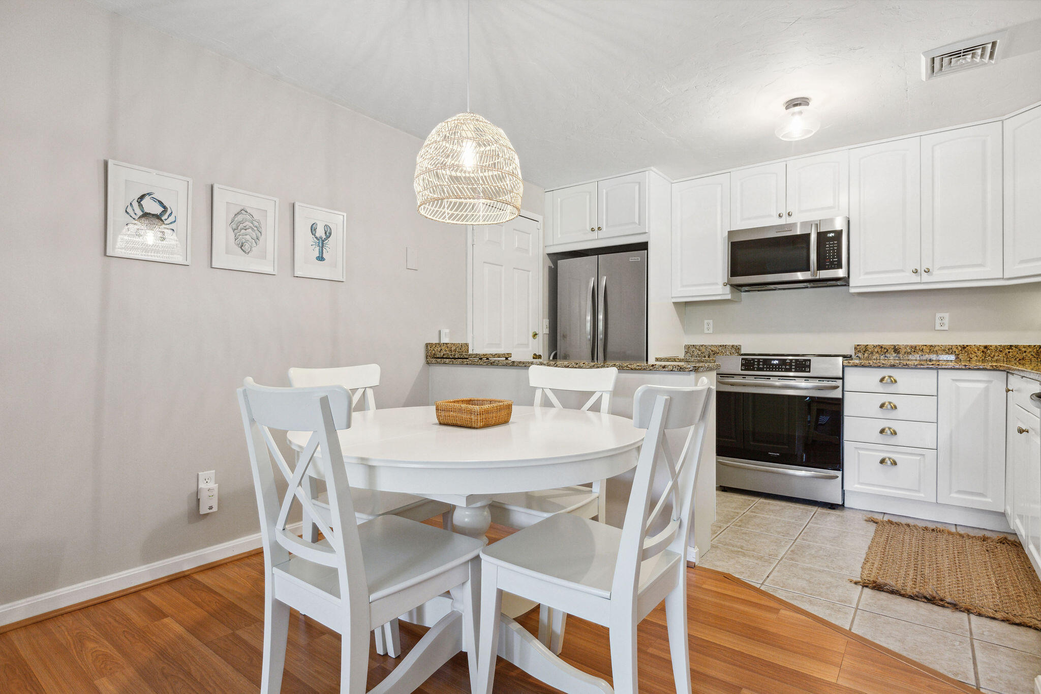 2 Englewood Drive # 6 Unit: F-6