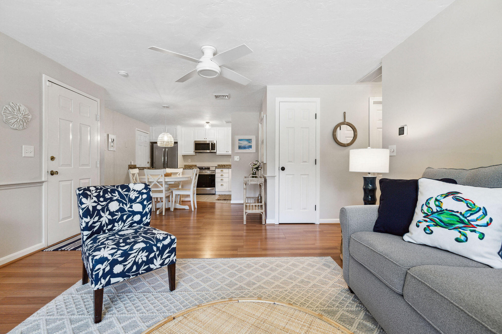 2 Englewood Drive # 6 Unit: F-6