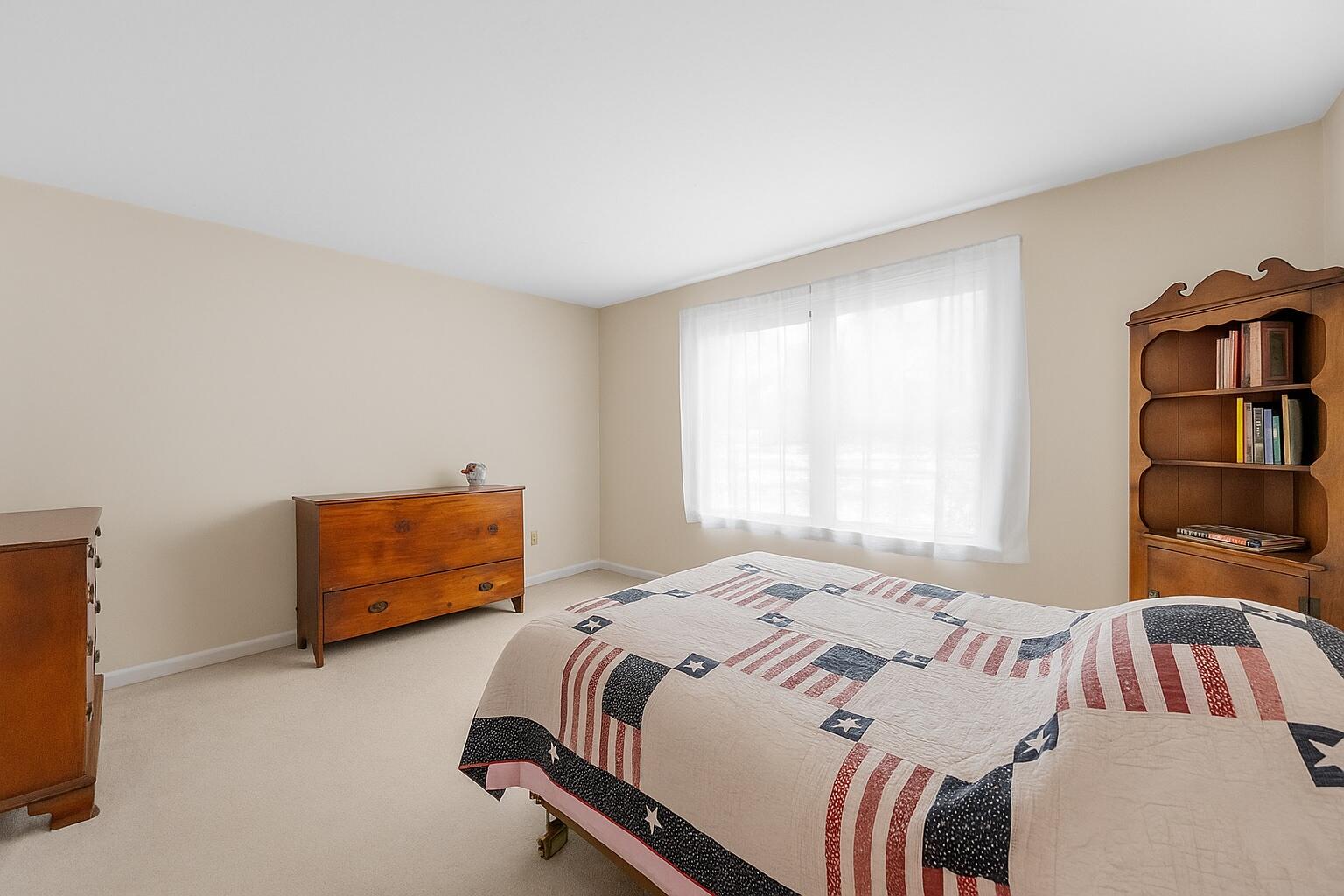 2 Englewood Drive # 1 Unit: H-1