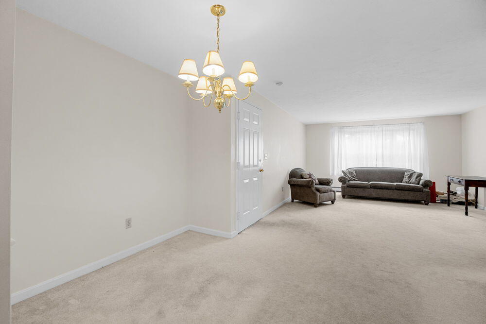 2 Englewood Drive # 1 Unit: H-1