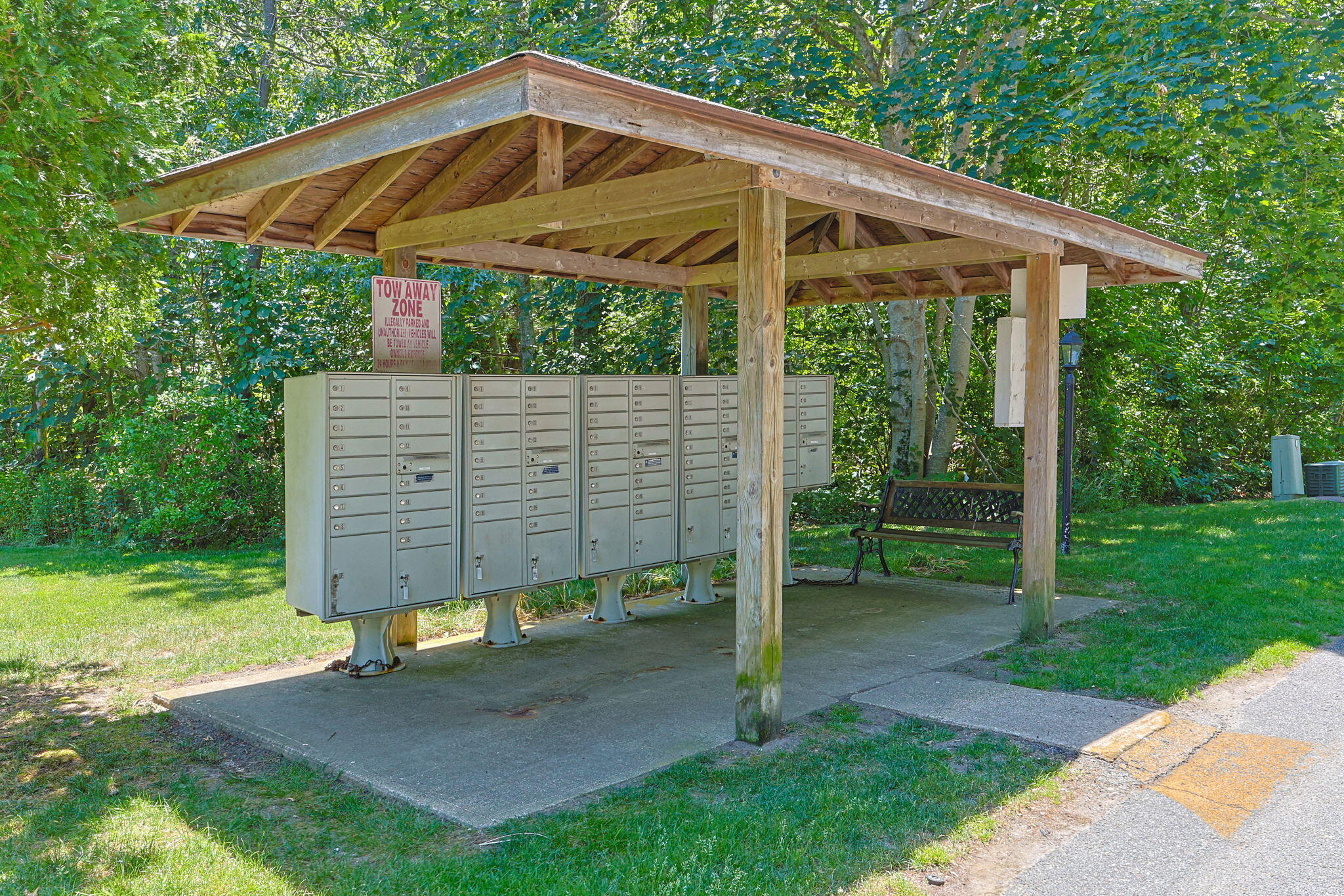 2 Englewood Drive # 1 Unit: H-1