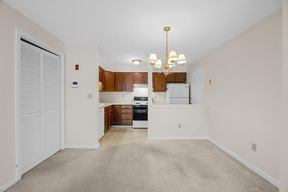 2 Englewood Drive # 1 Unit: H-1