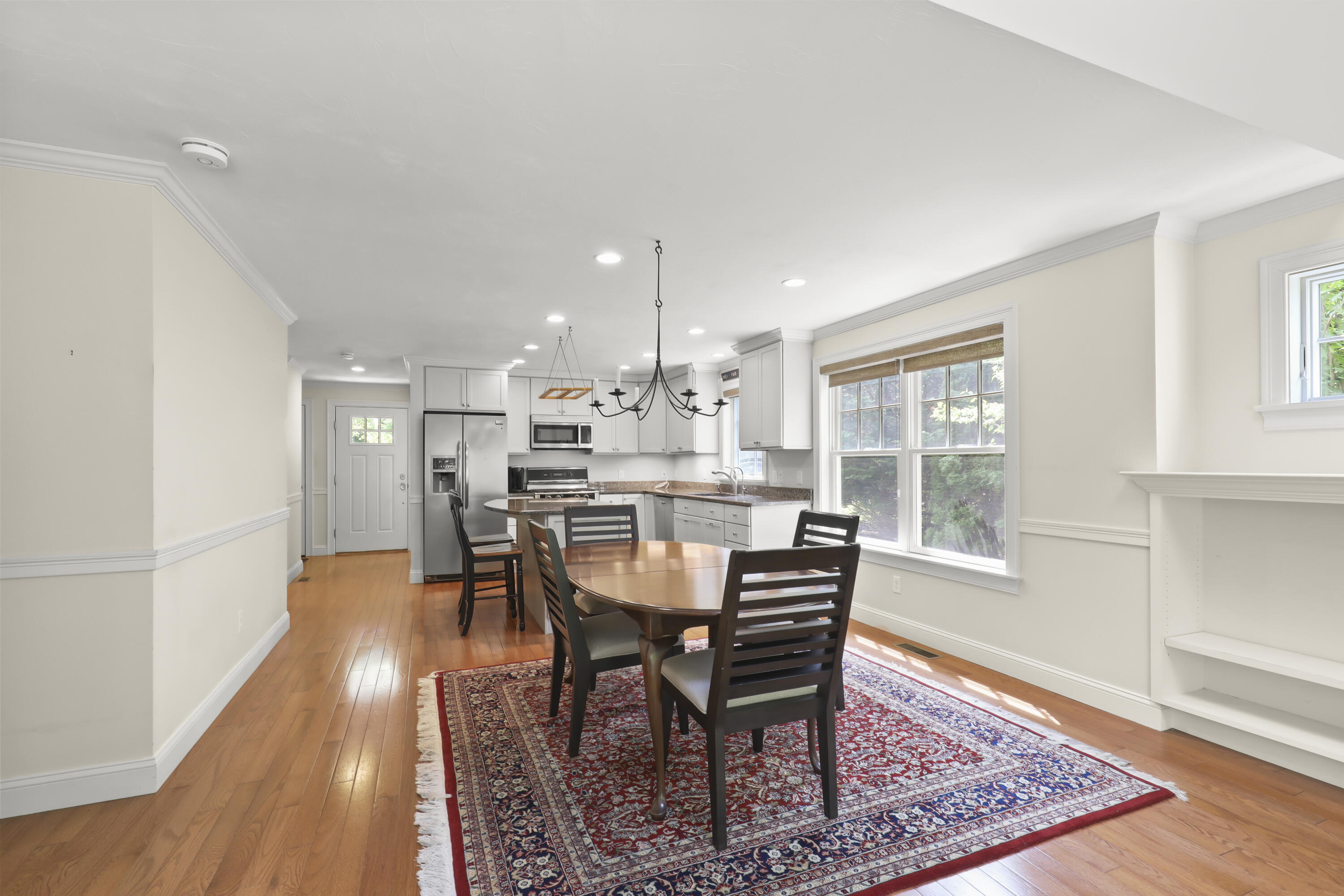 21 Pine Street Unit: 1AU