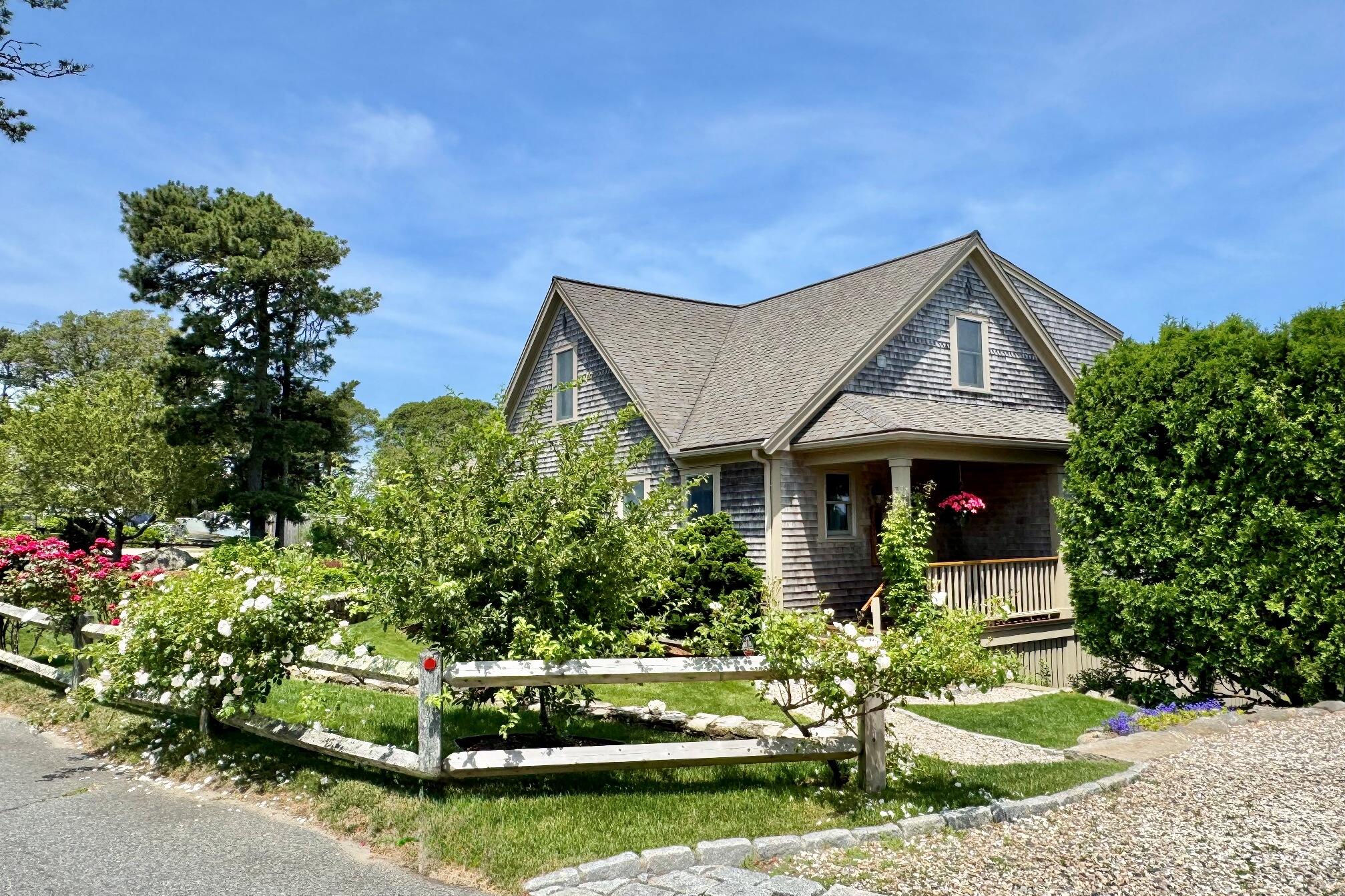 7 Squanto Drive