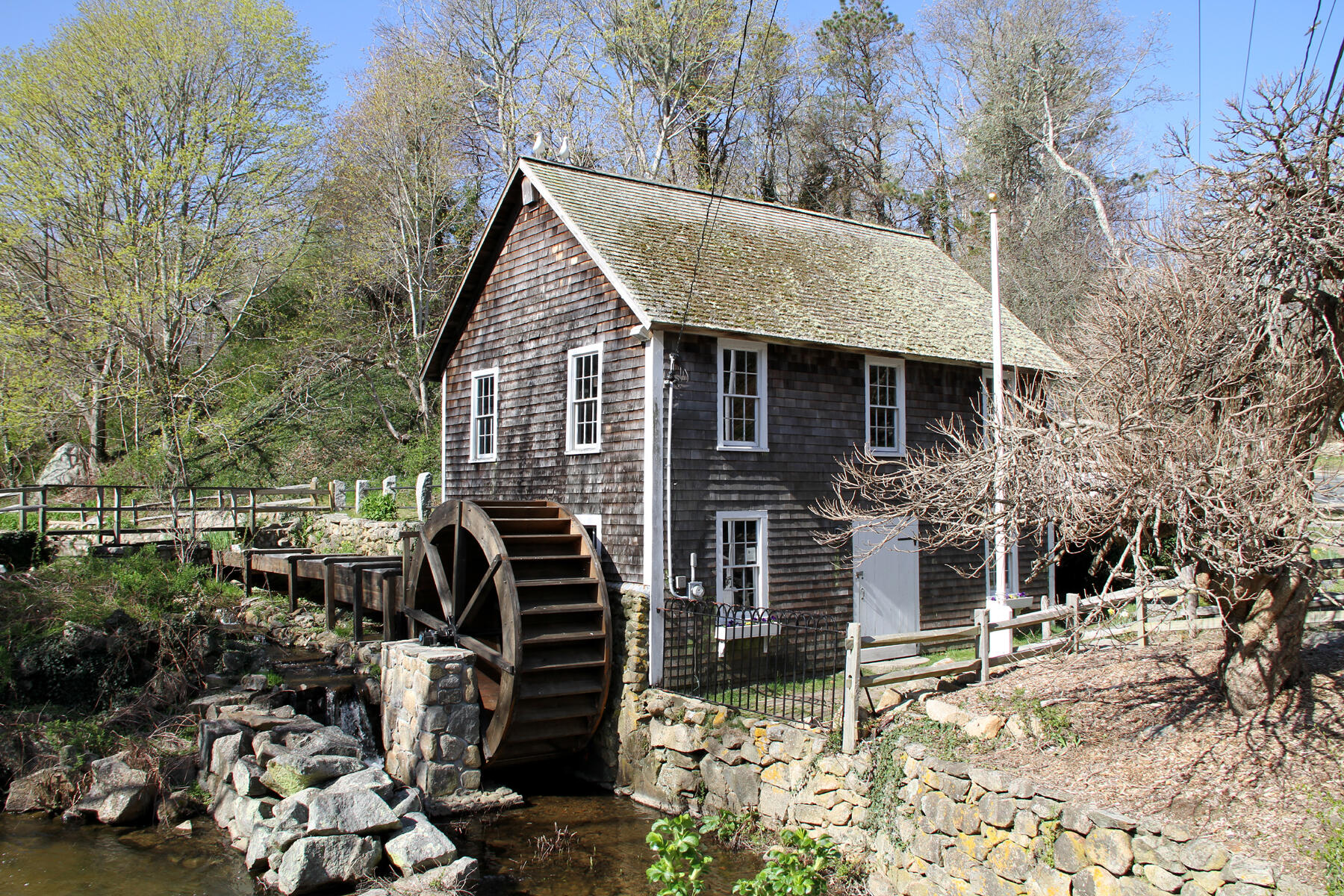 18 Chickadee Lane