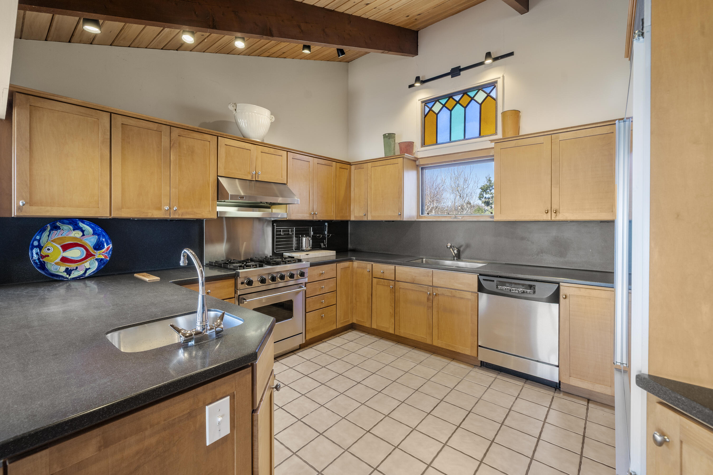 23 Crestview Circle