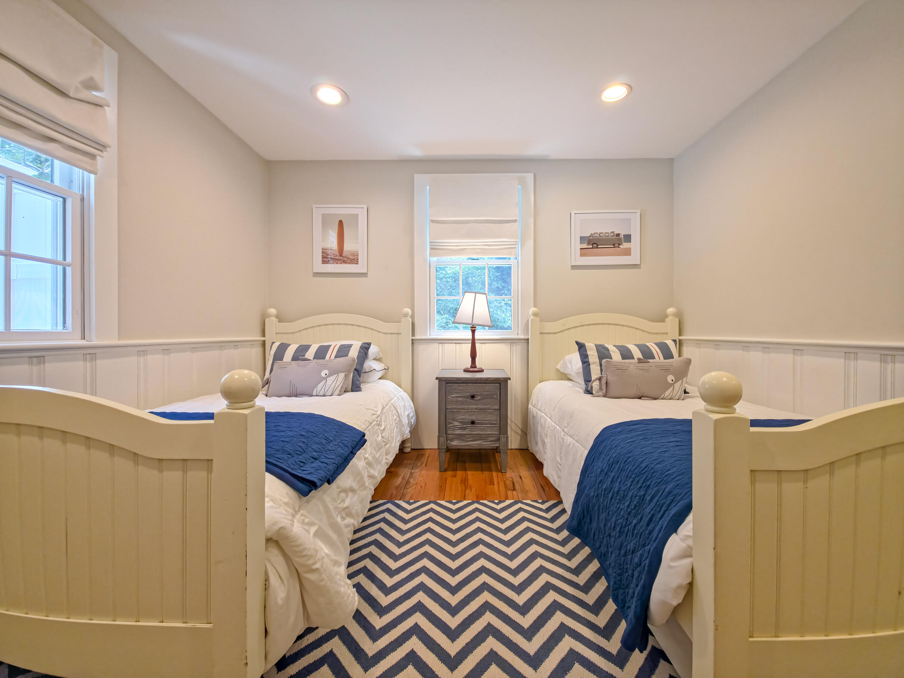 55 Meadowview Road S