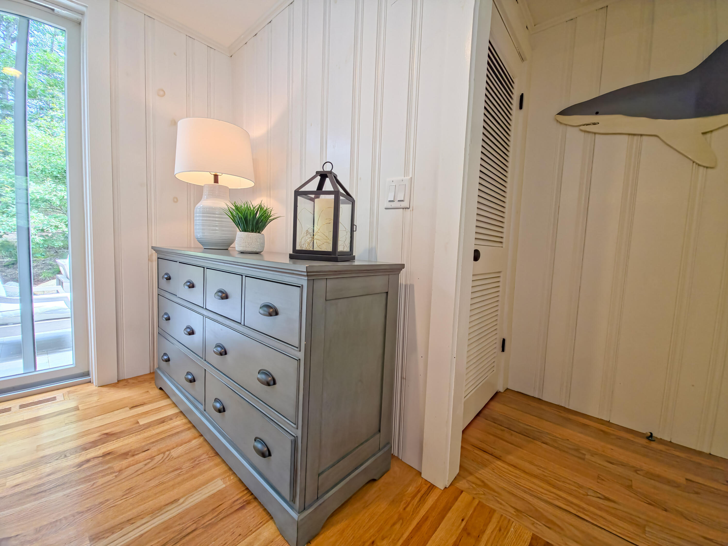 55 Meadowview Road S