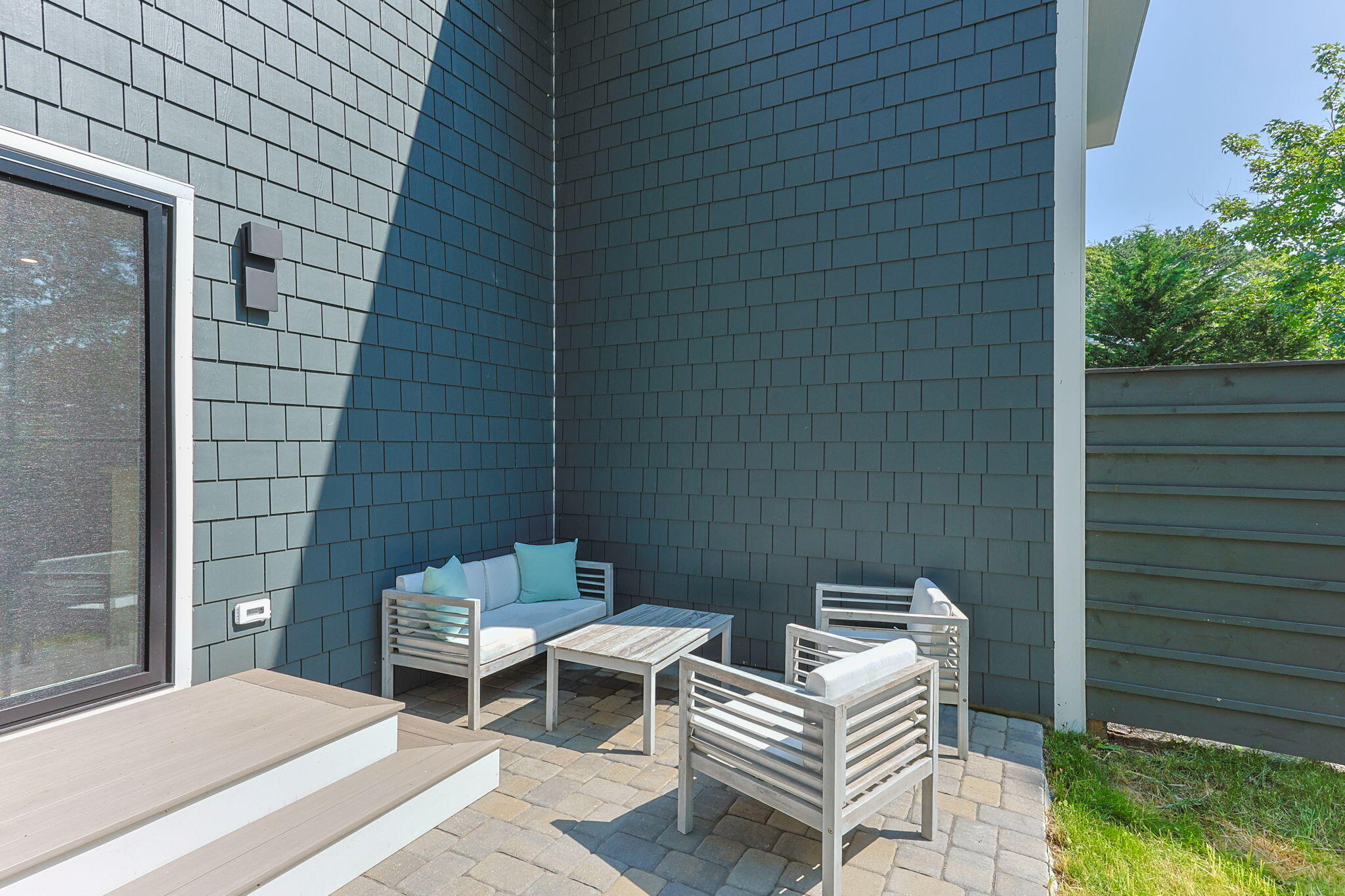 50 Nelson Avenue # 8