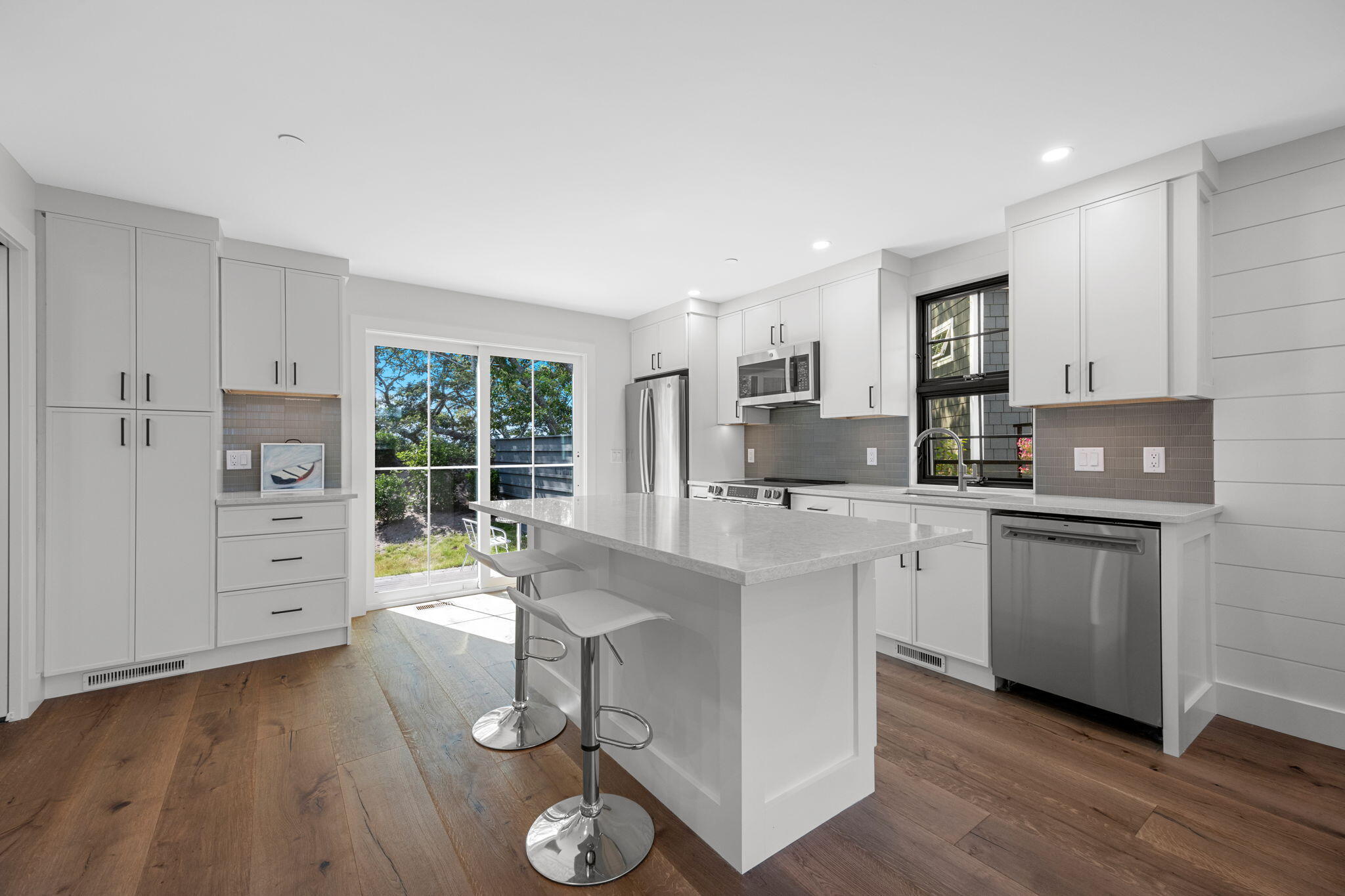 50 Nelson Avenue # 8