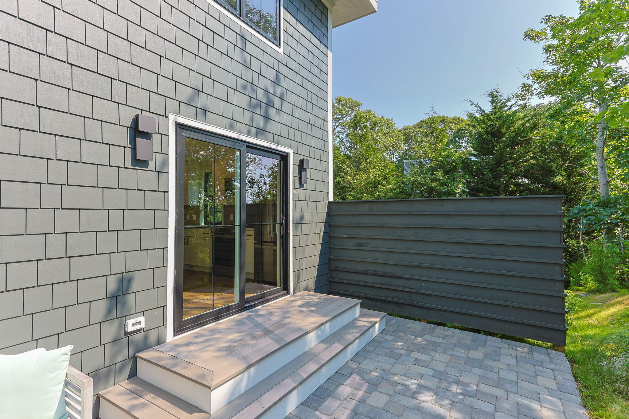 50 Nelson Avenue # 9