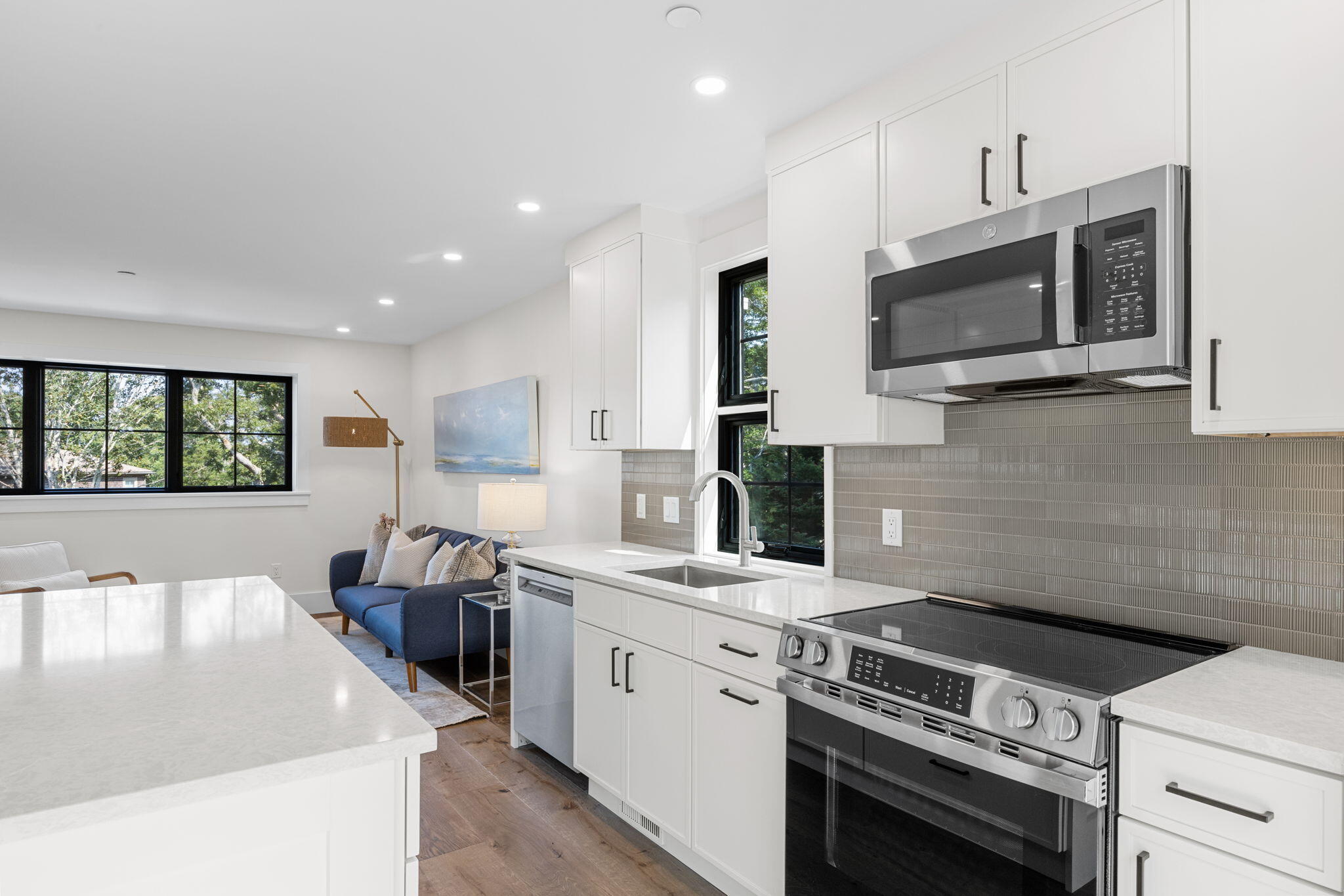 50 Nelson Avenue # 9