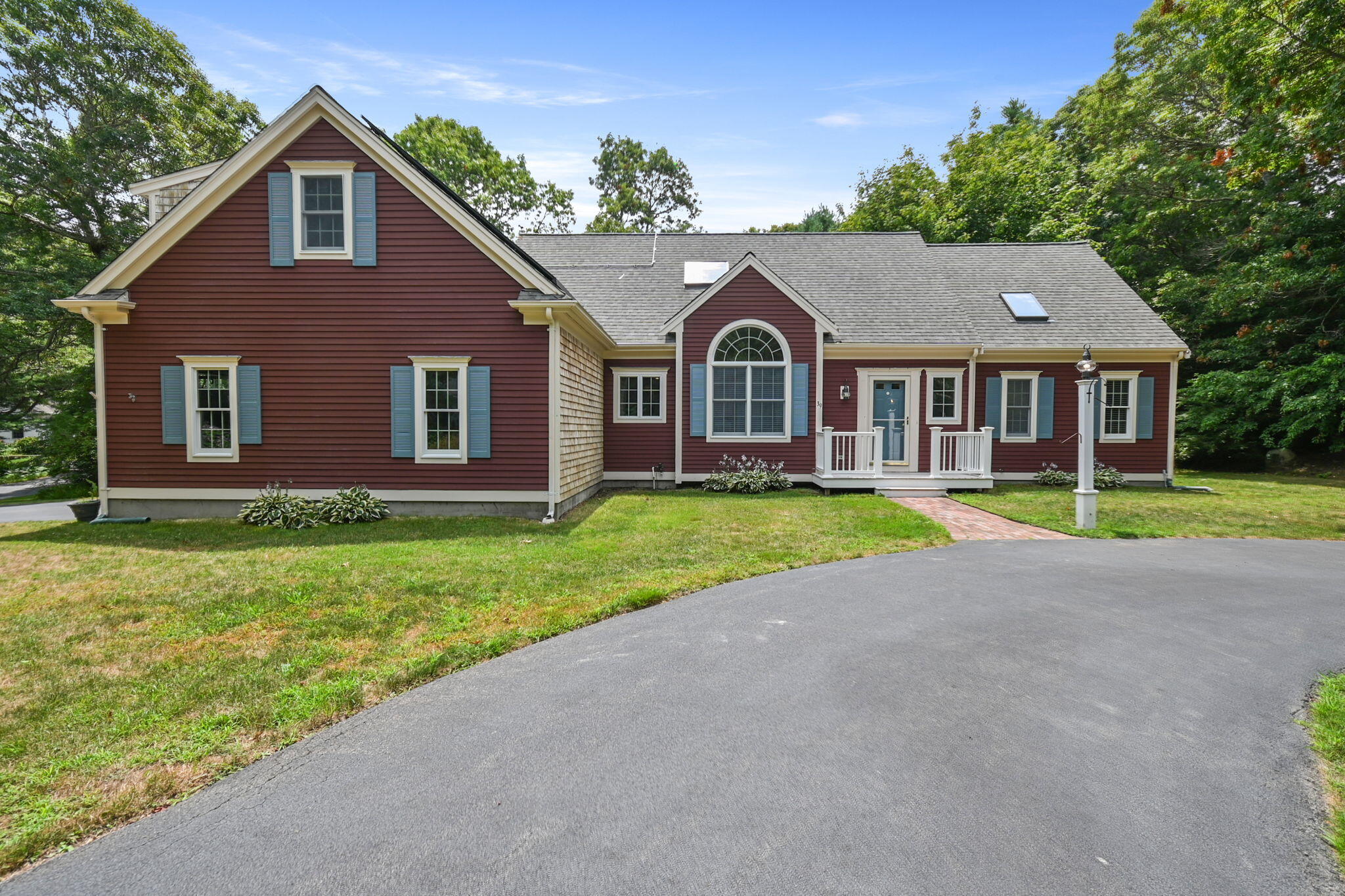 39 Forest Hills Road