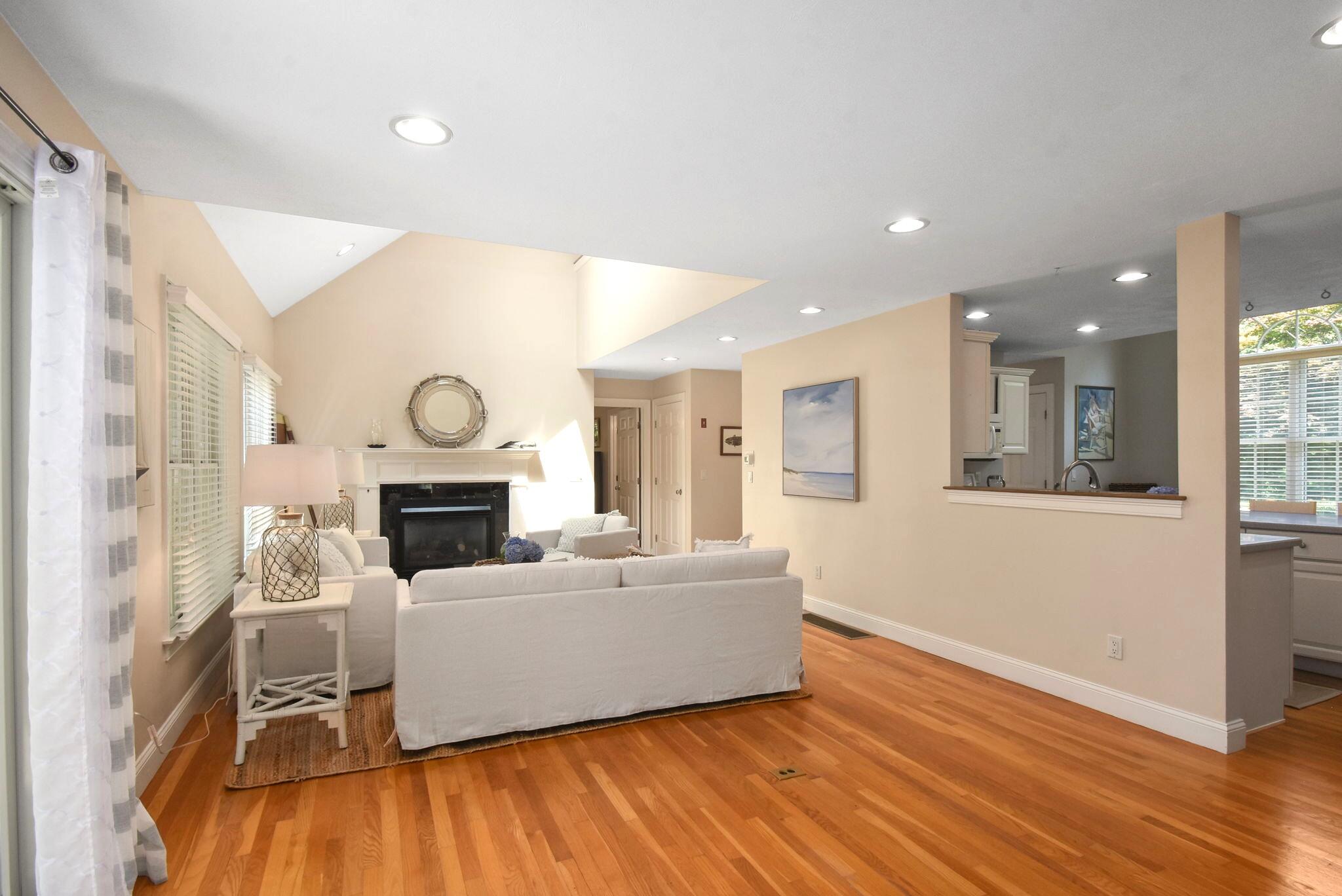 39 Forest Hills Road