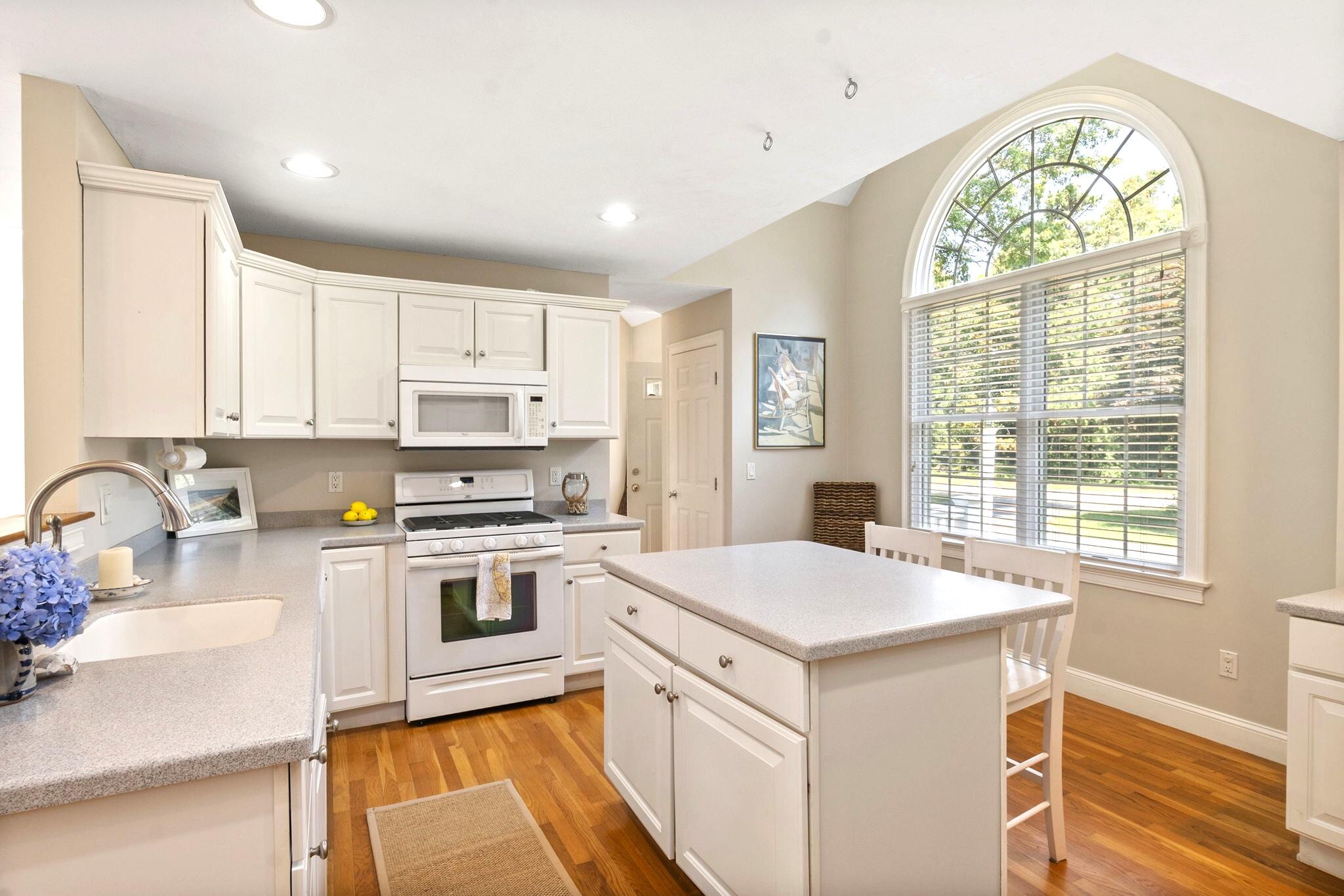 39 Forest Hills Road